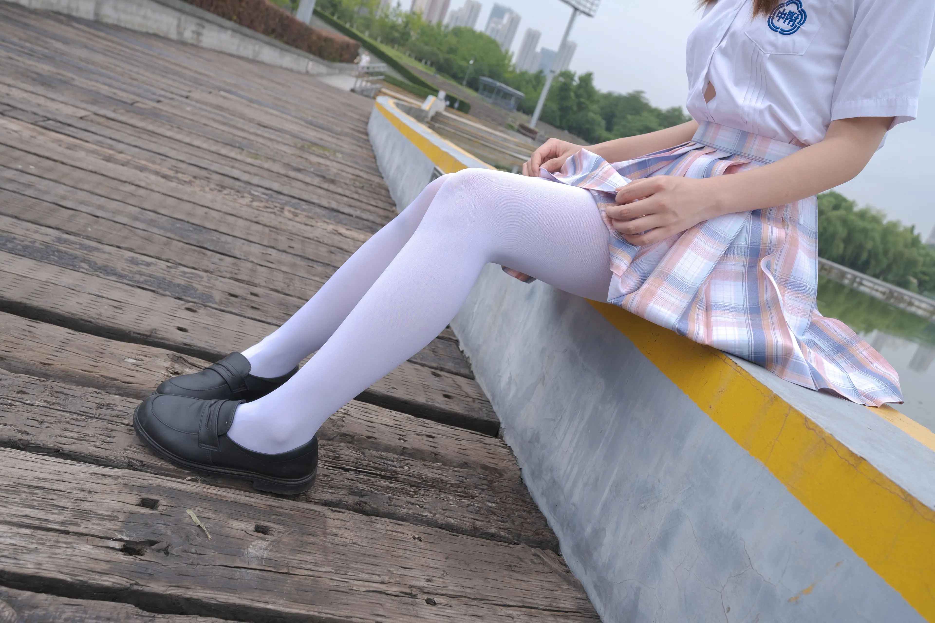 森萝财团 有料 公园白 [139P]