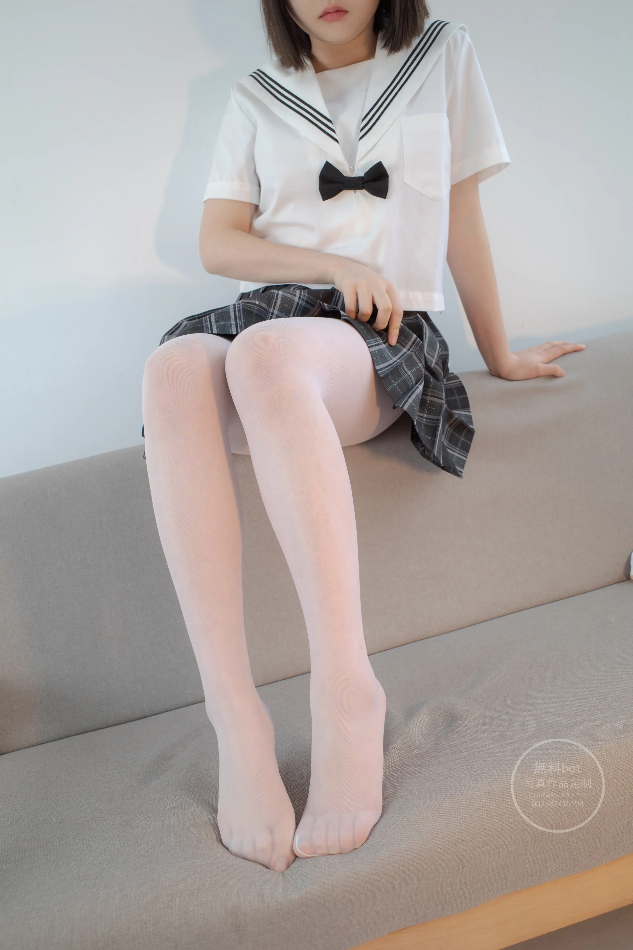 森萝财团 有料 匿名 美少女的白丝JK制服 [101P]