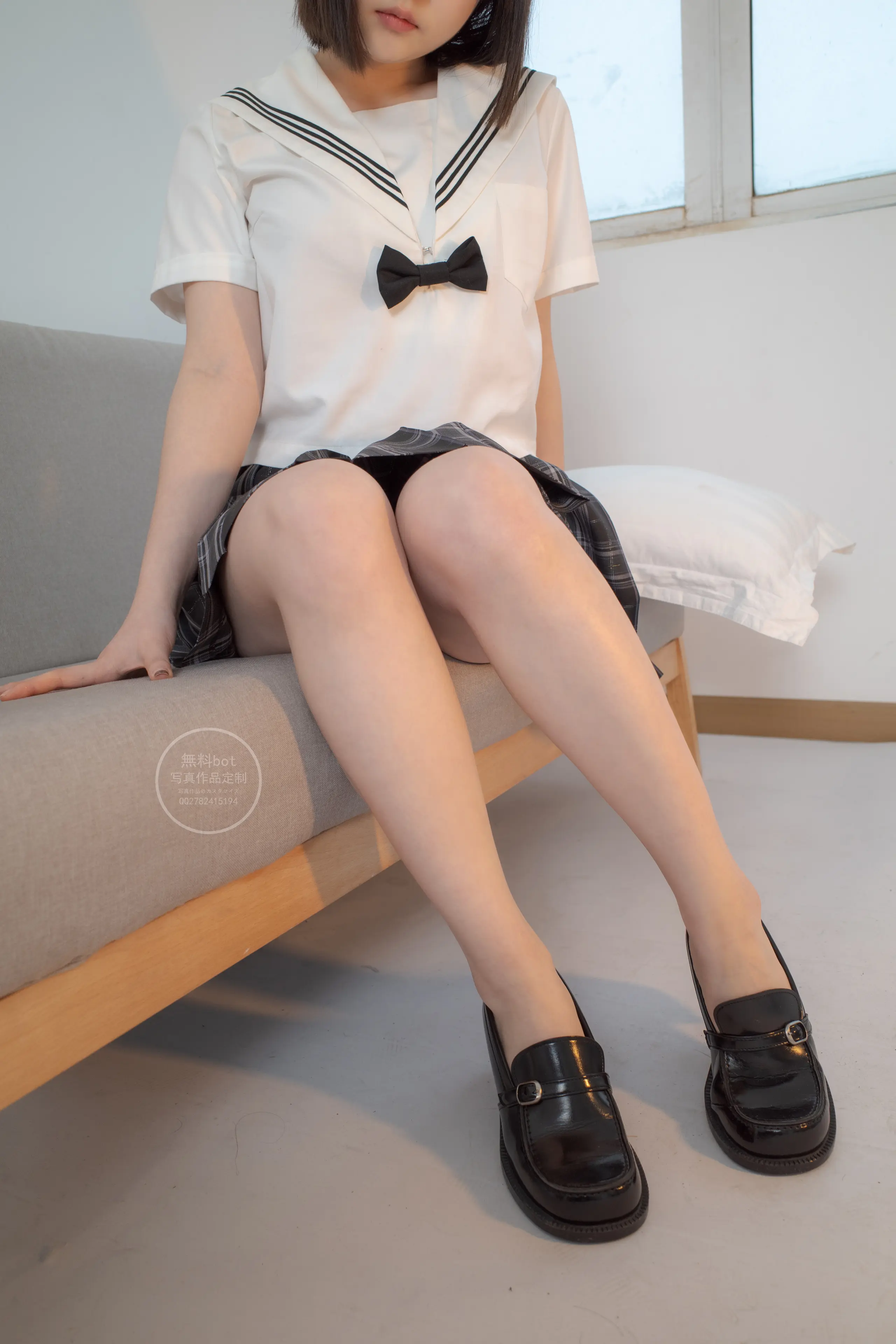 森萝财团 有料 匿名 美少女的白丝JK制服 [101P]