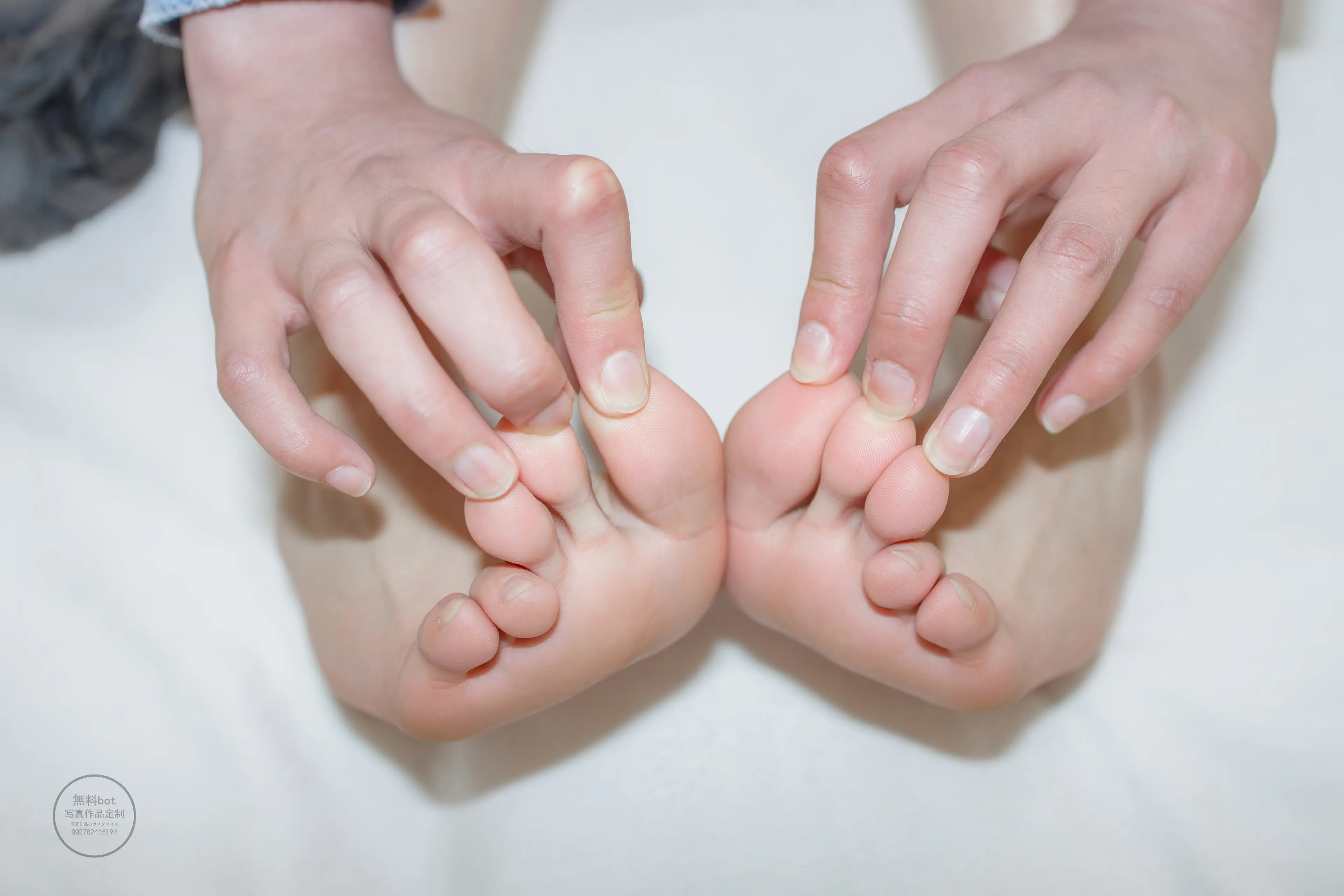 森萝财团 有料 吸吸 油亮黑丝“绫” [125P]