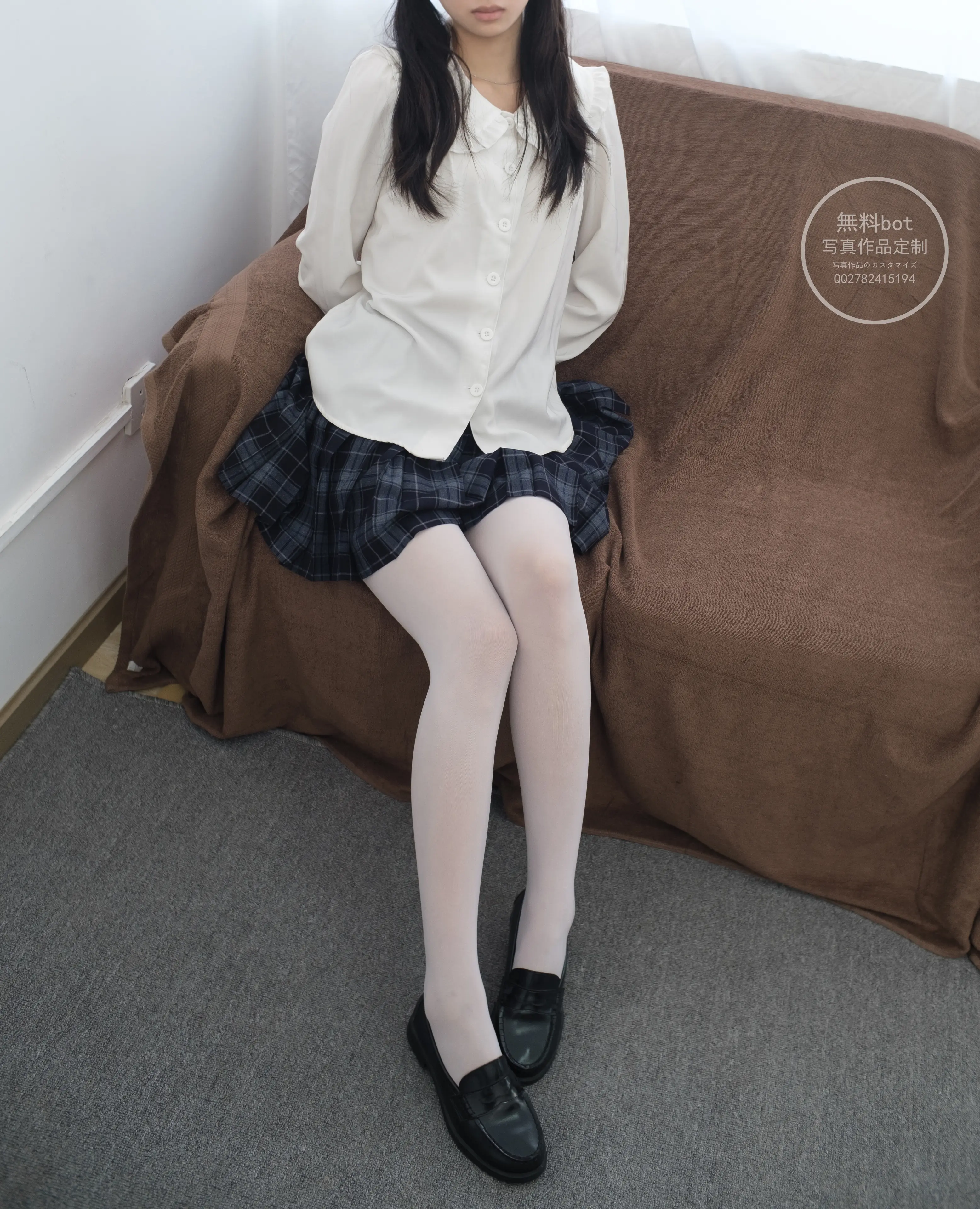 森萝财团 有料 吸吸 白丝少女的百褶裙 [71P]