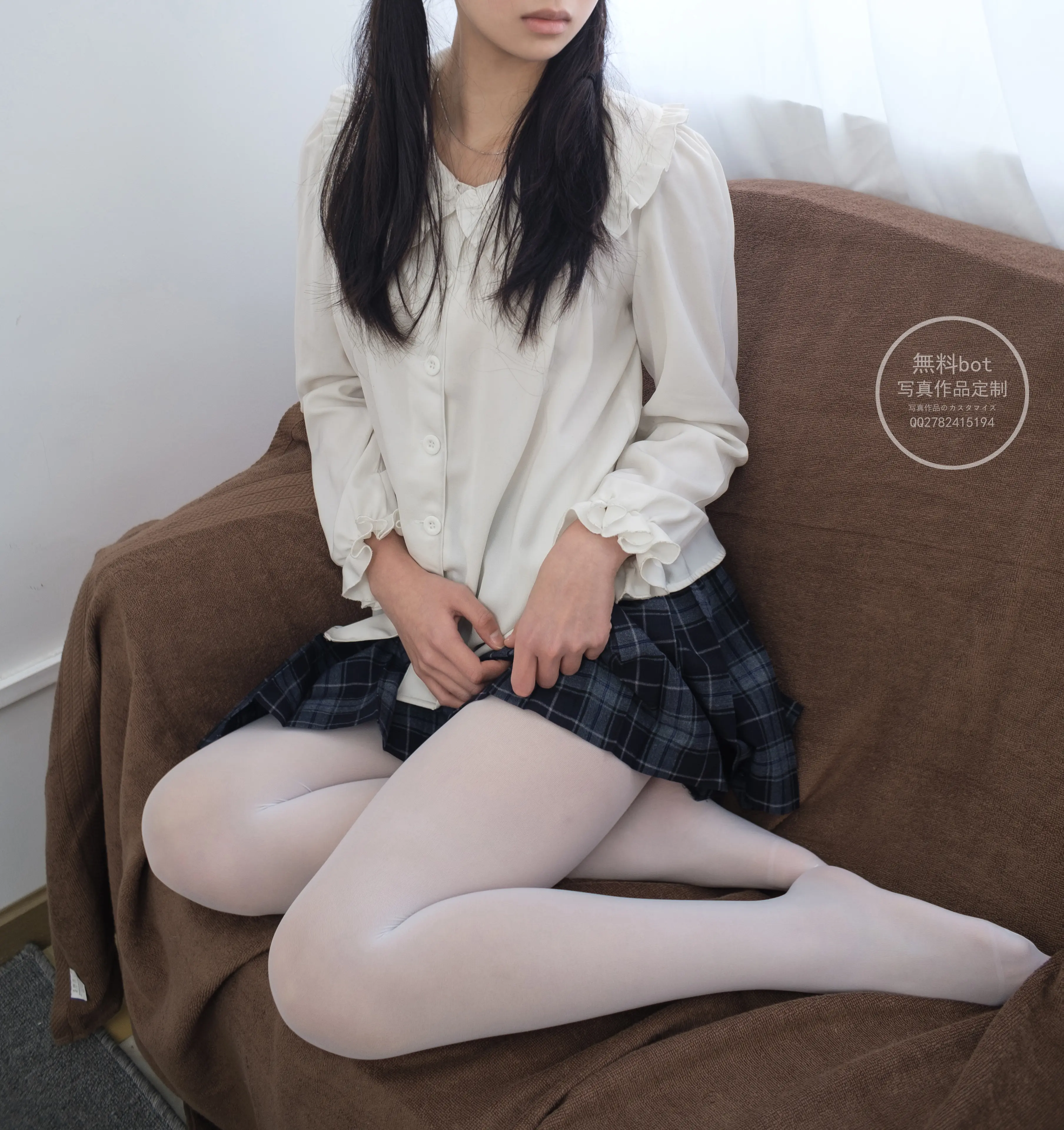 森萝财团 有料 吸吸 白丝少女的百褶裙 [71P]