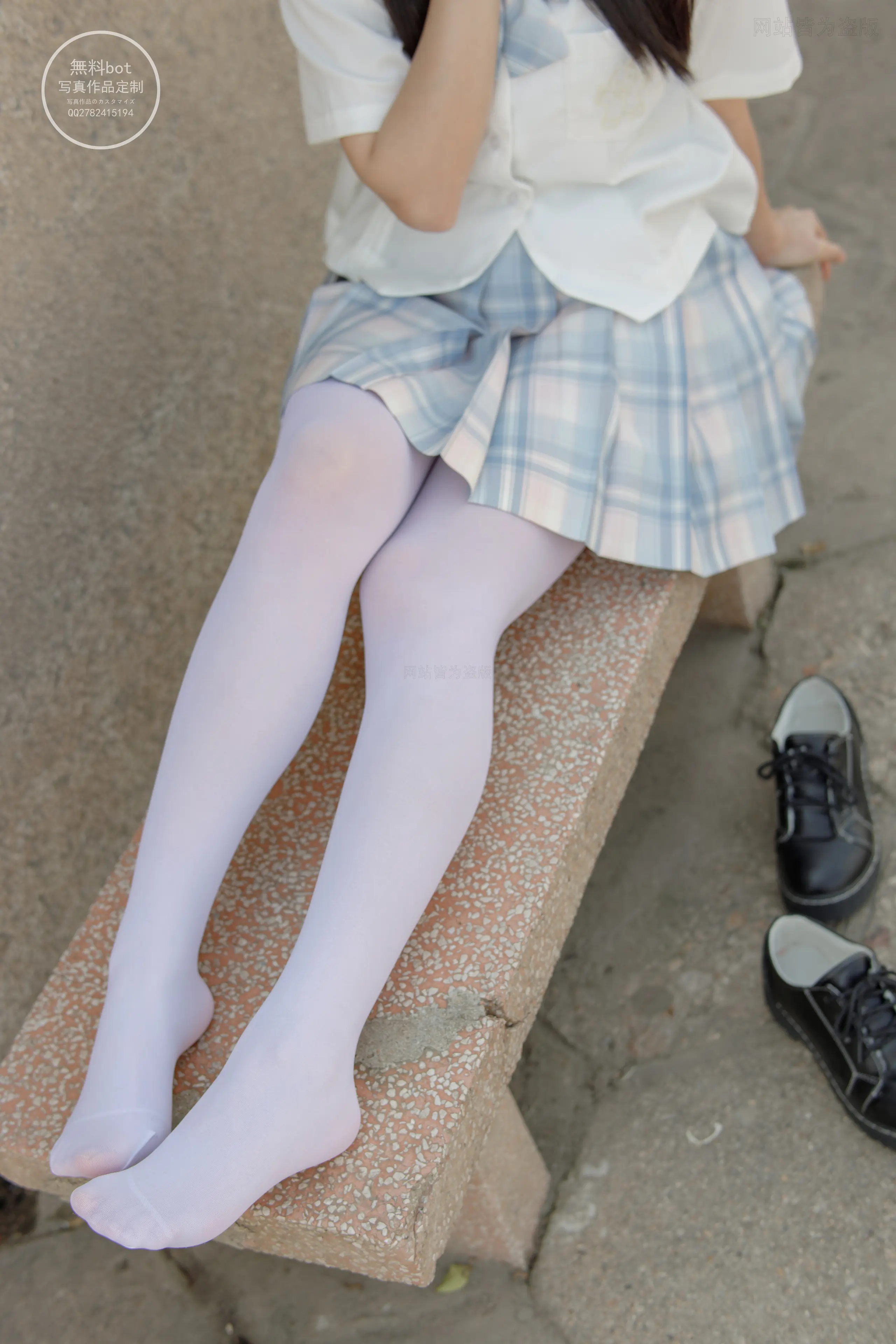 森萝财团 有料 小兰 户外JK白丝 [64P]