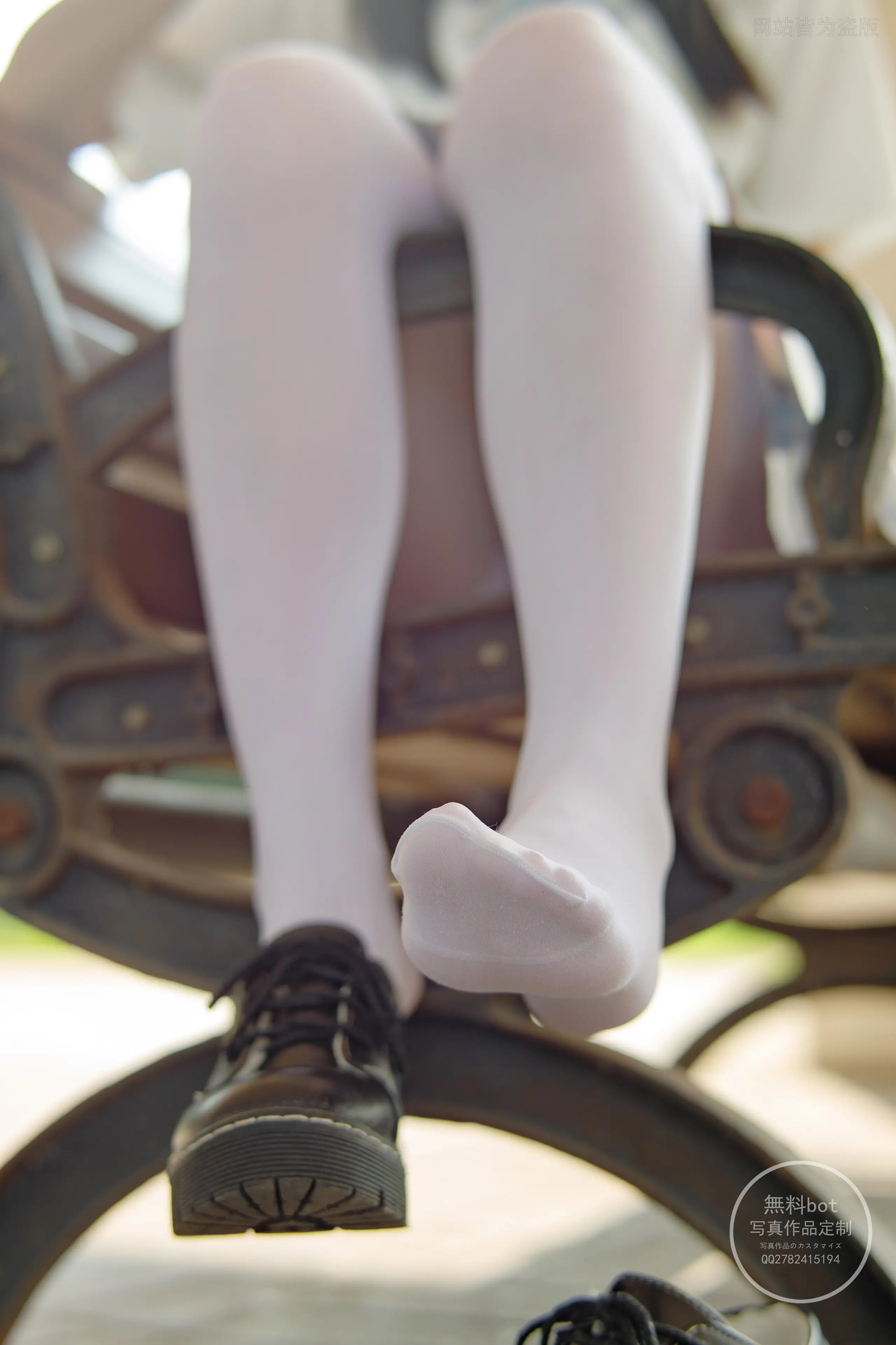 森萝财团 有料 小兰 户外JK白丝 [64P]