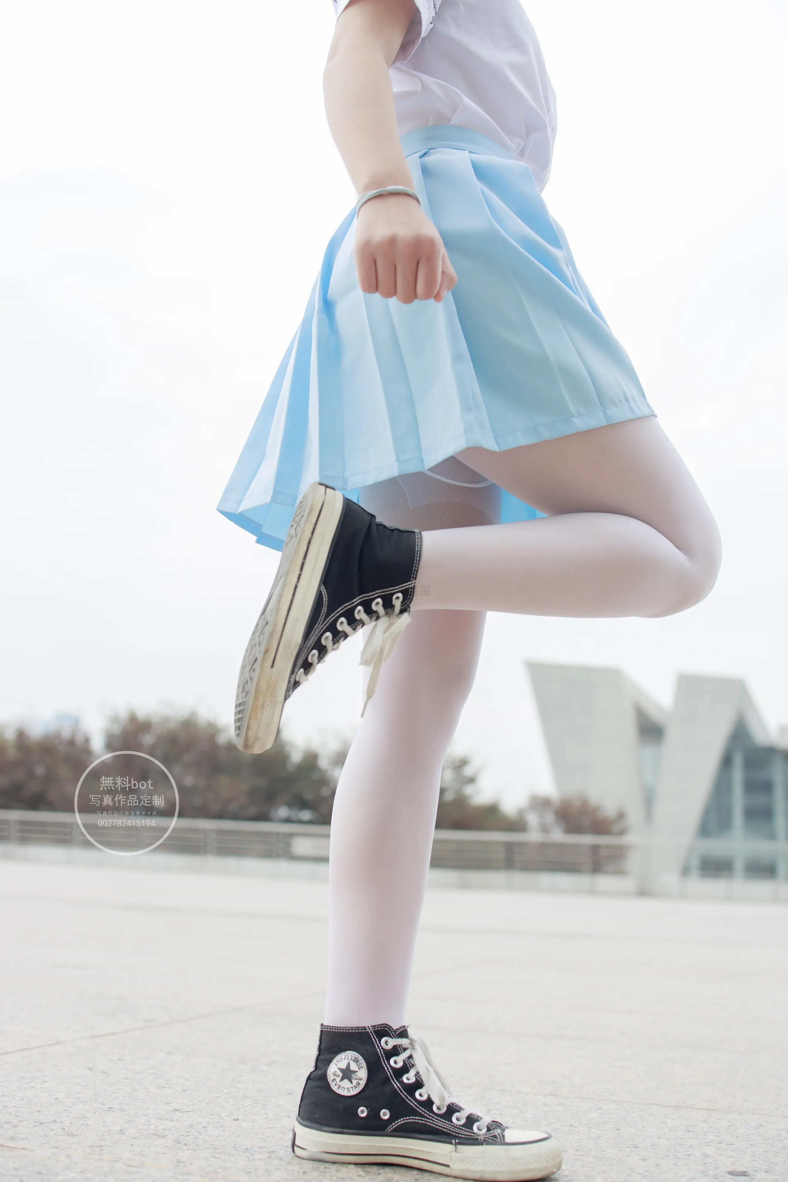 森萝财团 有料 小茵 公园白丝 [68P]