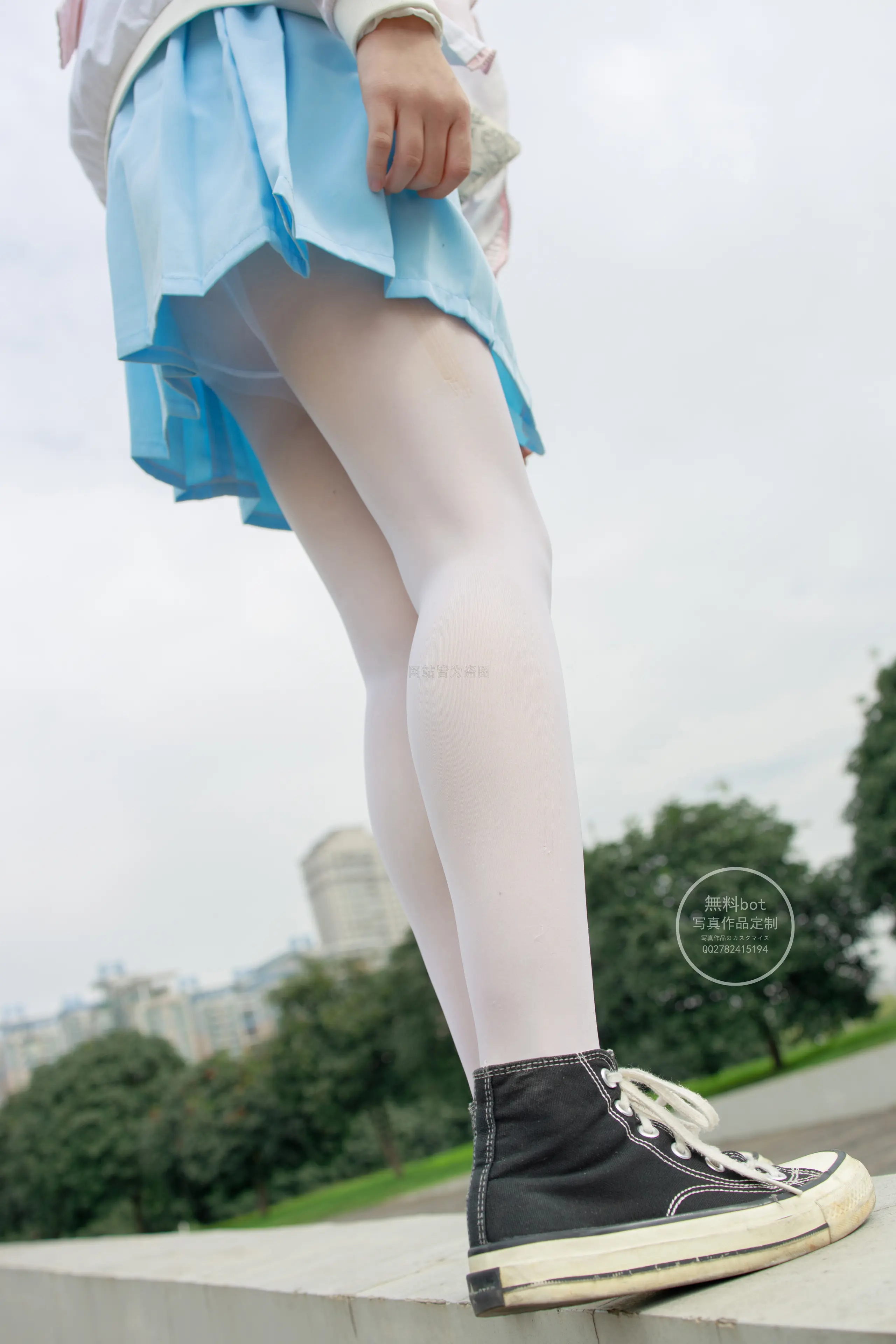 森萝财团 有料 小茵 公园白丝 [68P]