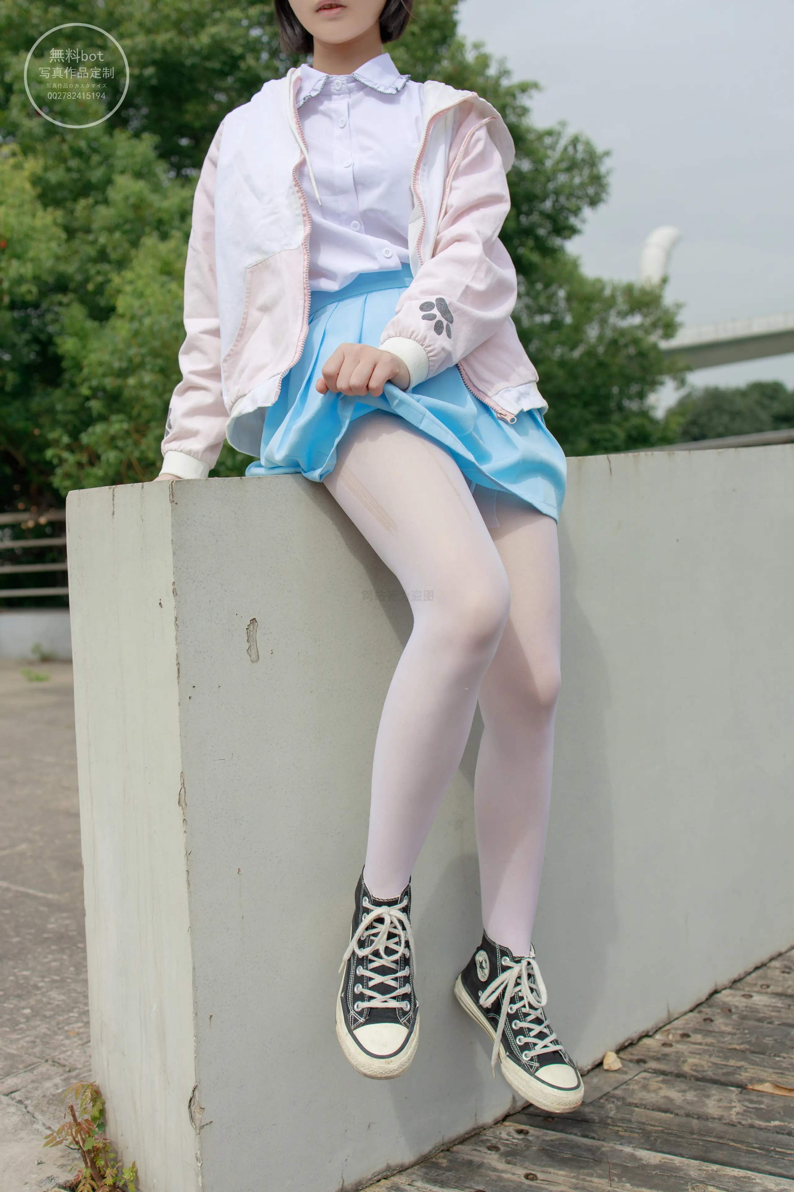 森萝财团 有料 小茵 公园白丝 [68P]