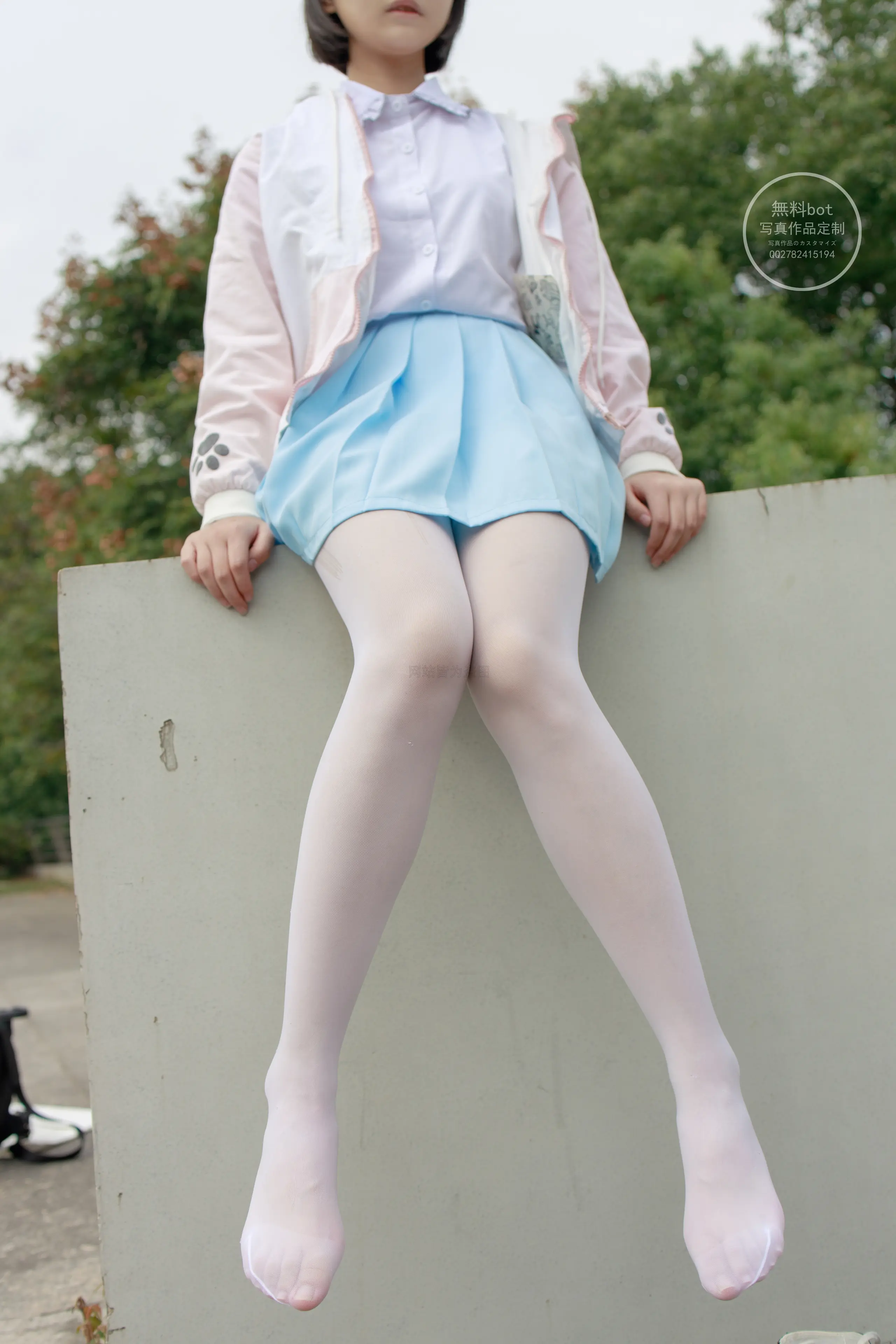 森萝财团 有料 小茵 公园白丝 [68P]