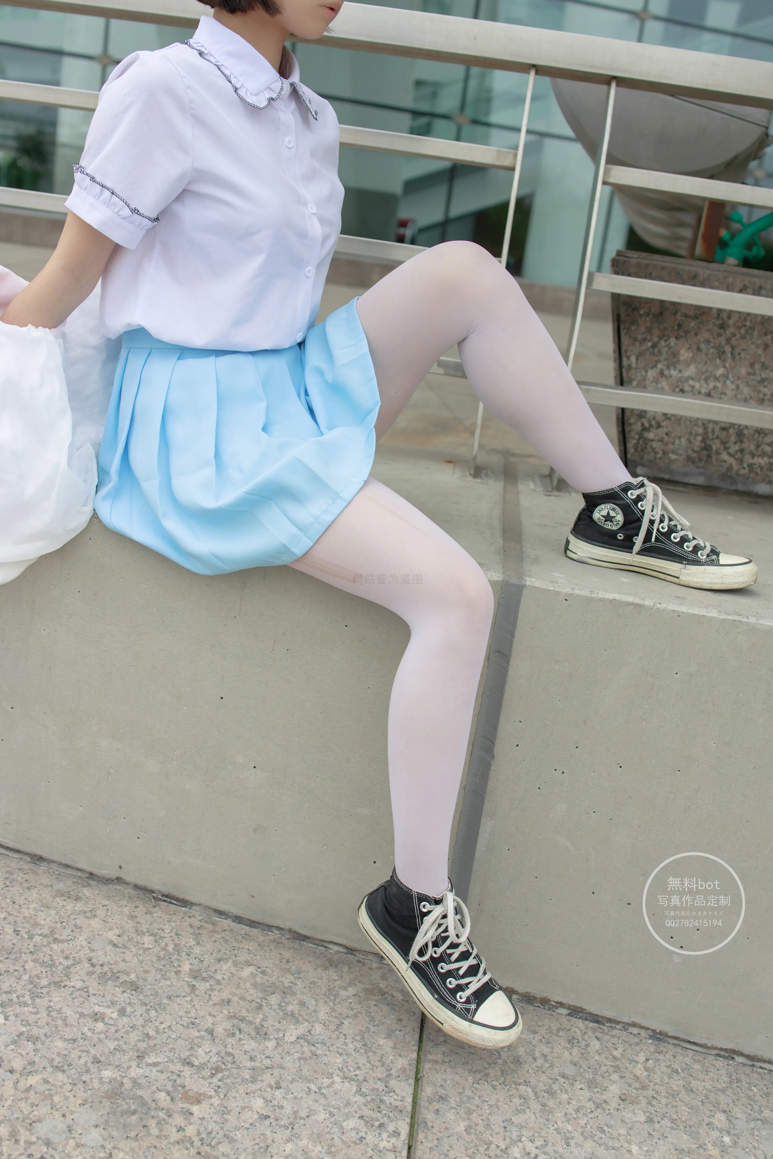 森萝财团 有料 小茵 公园白丝 [68P]