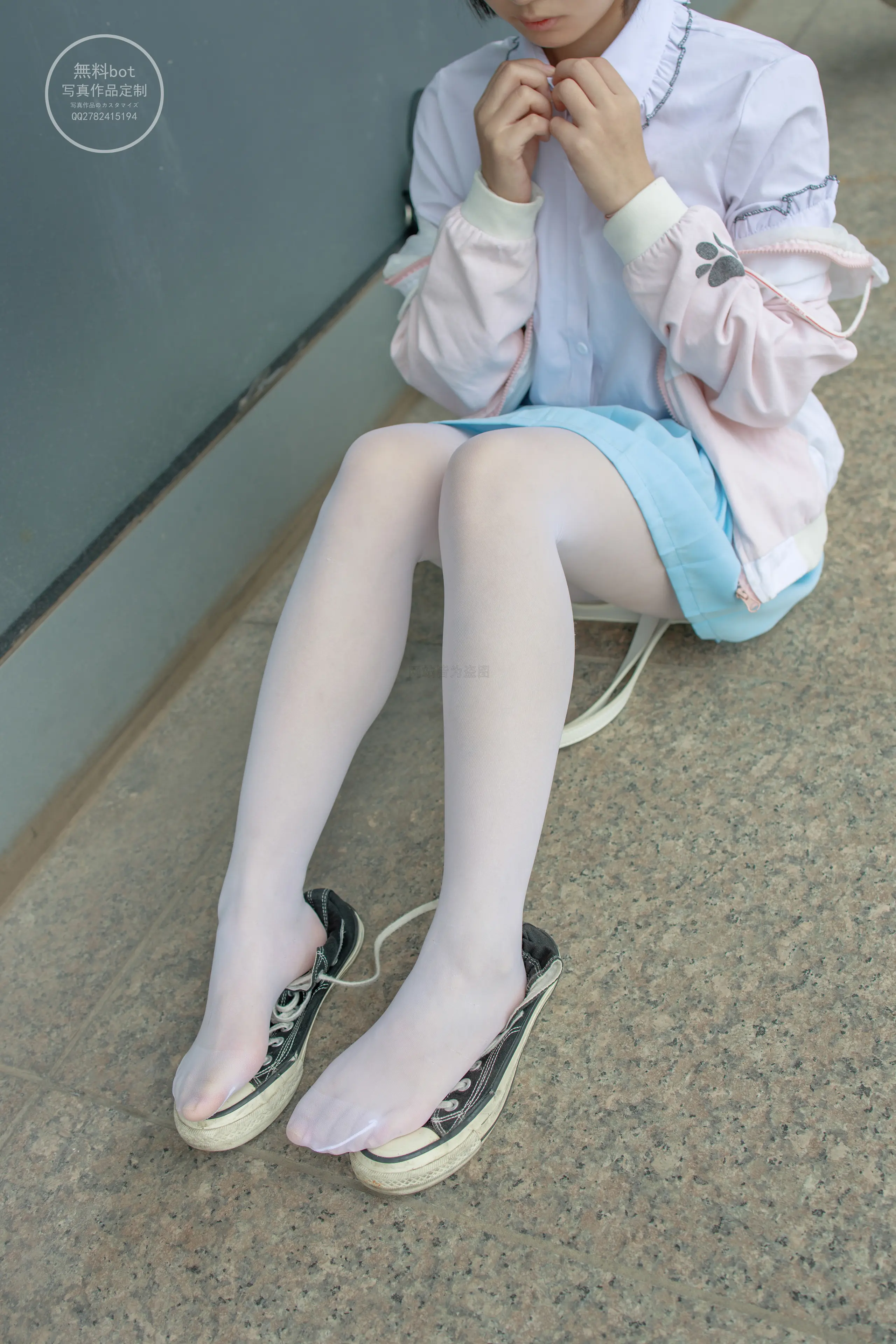 森萝财团 有料 小茵 公园白丝 [68P]