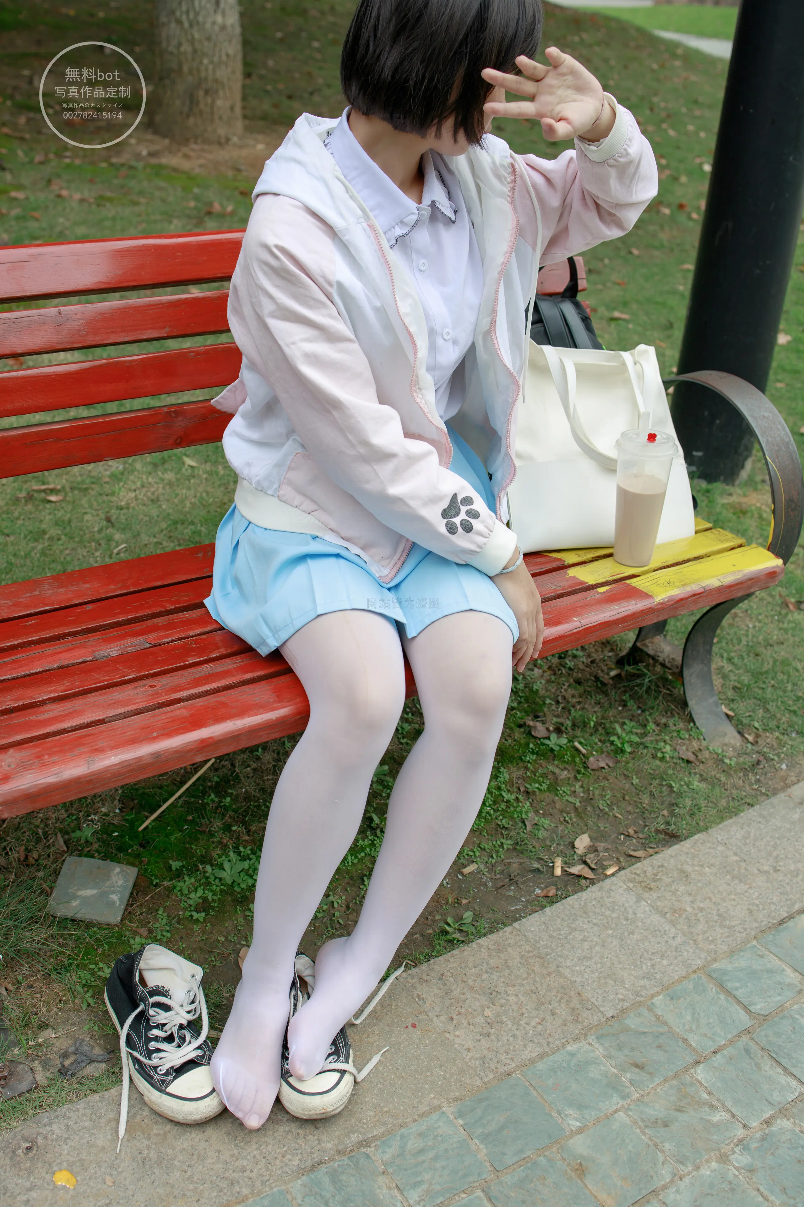 森萝财团 有料 小茵 公园白丝 [68P]