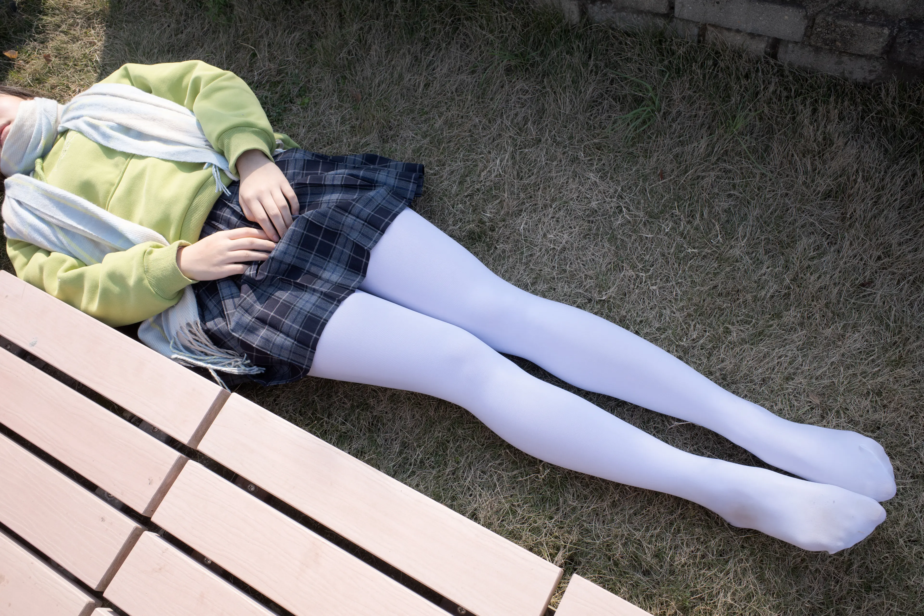 森萝财团 有料 小茵 户外公园帆布鞋白丝 [84P]