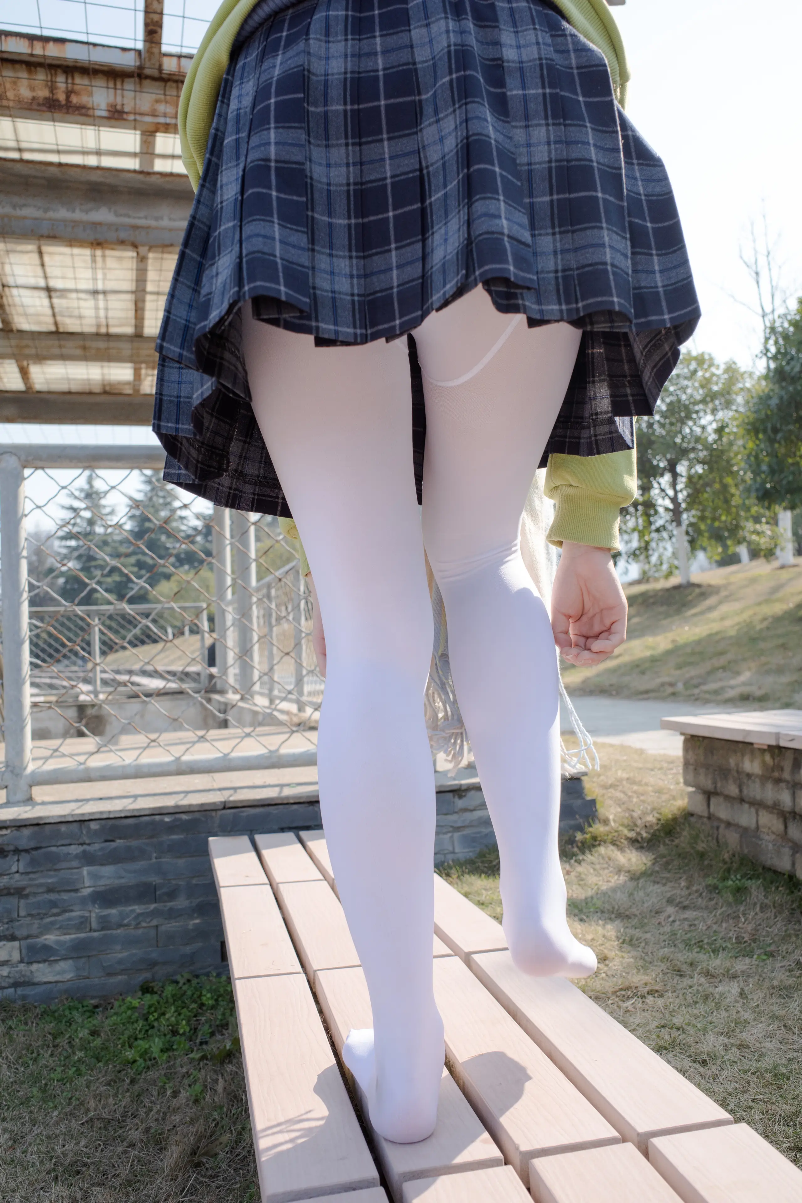 森萝财团 有料 小茵 户外公园帆布鞋白丝 [84P]