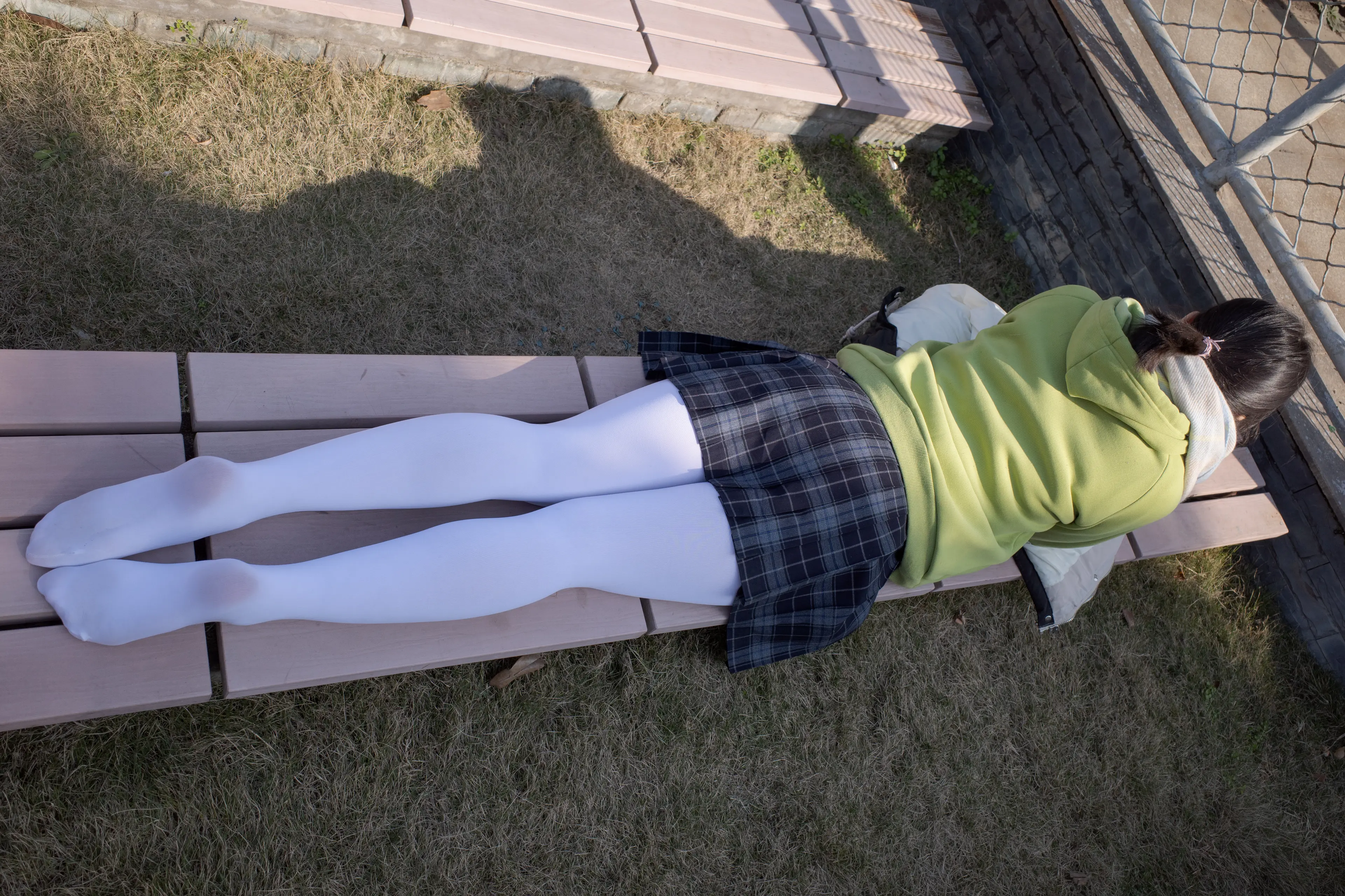 森萝财团 有料 小茵 户外公园帆布鞋白丝 [84P]