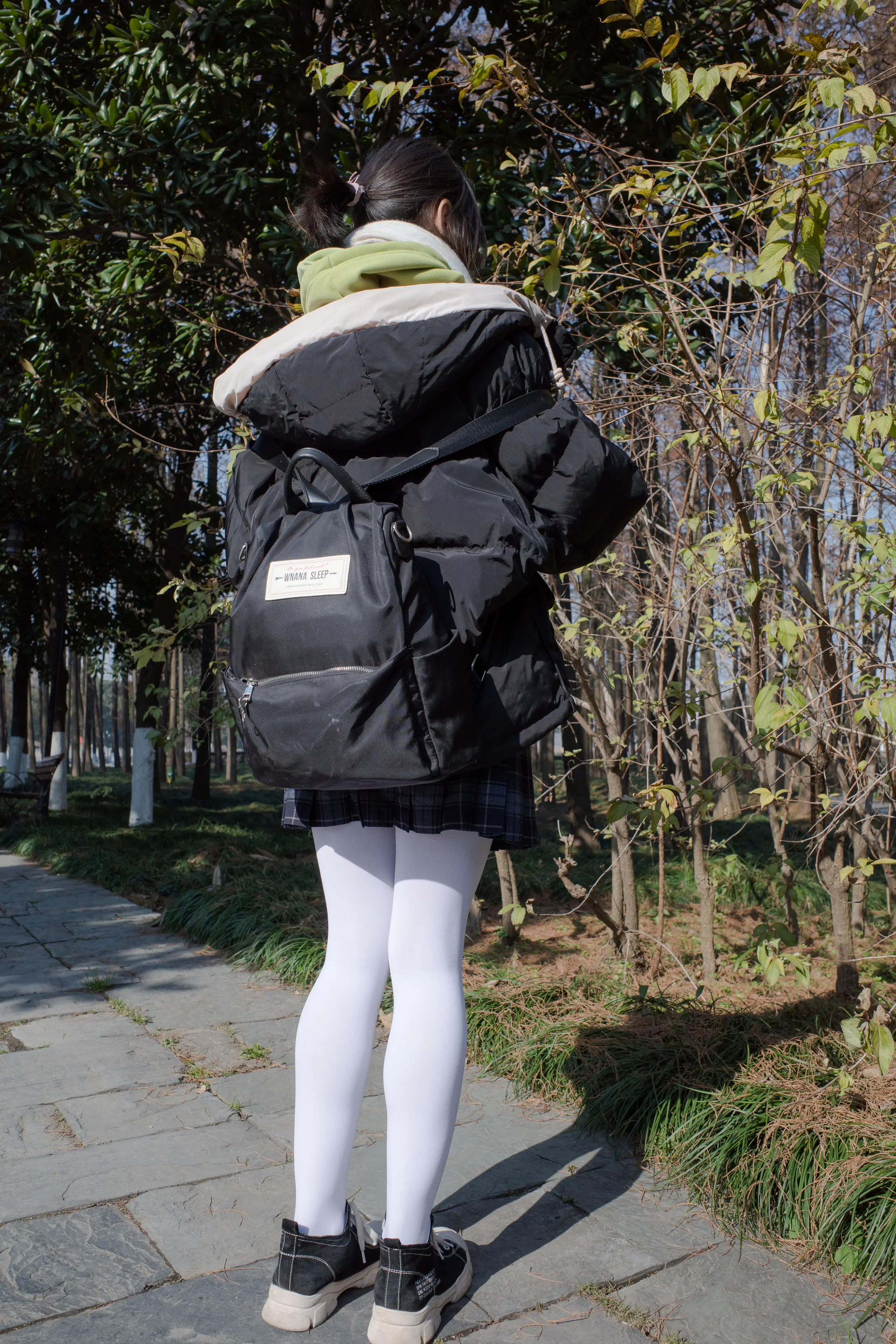 森萝财团 有料 小茵 户外公园帆布鞋白丝 [84P]