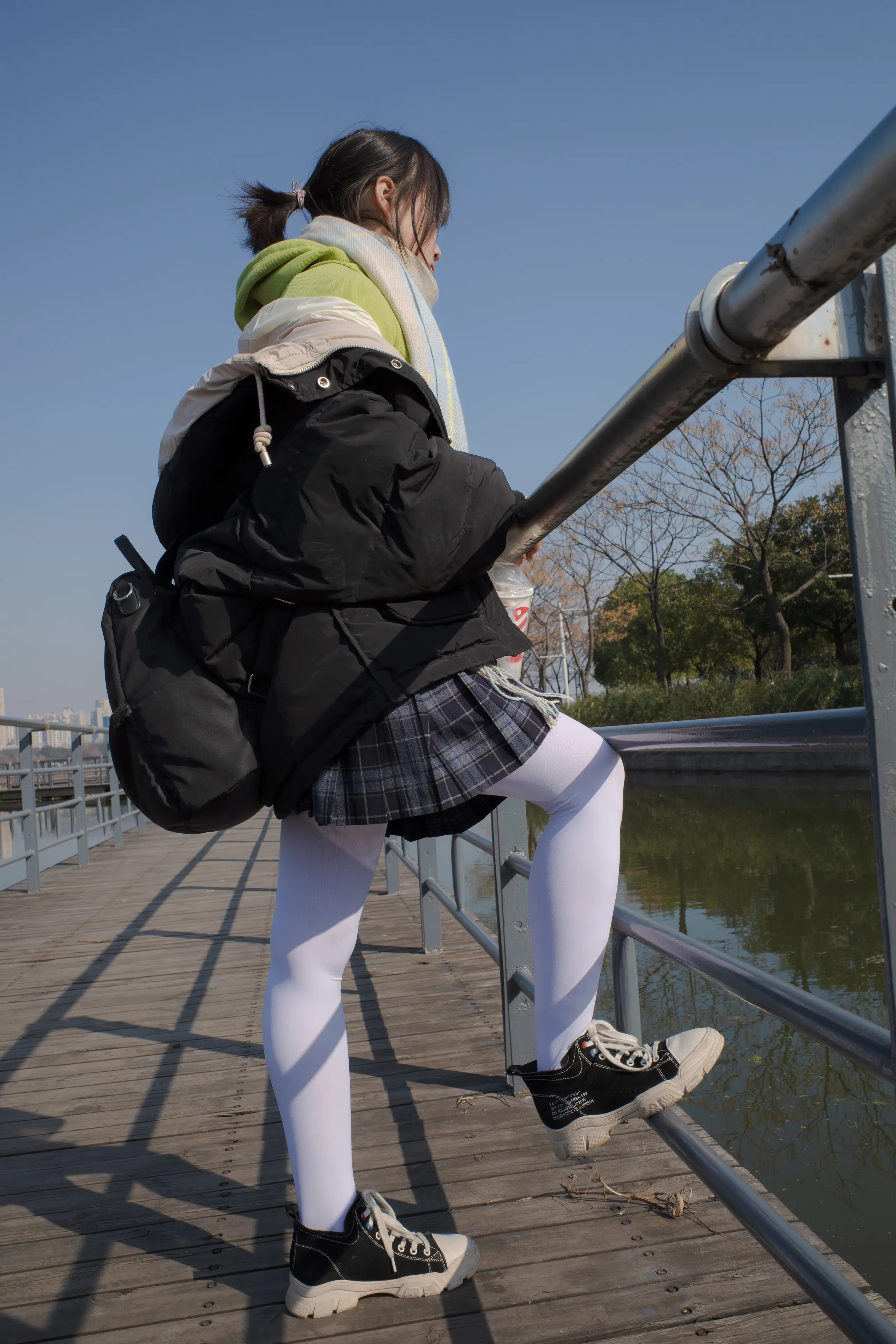 森萝财团 有料 小茵 户外公园帆布鞋白丝 [84P]