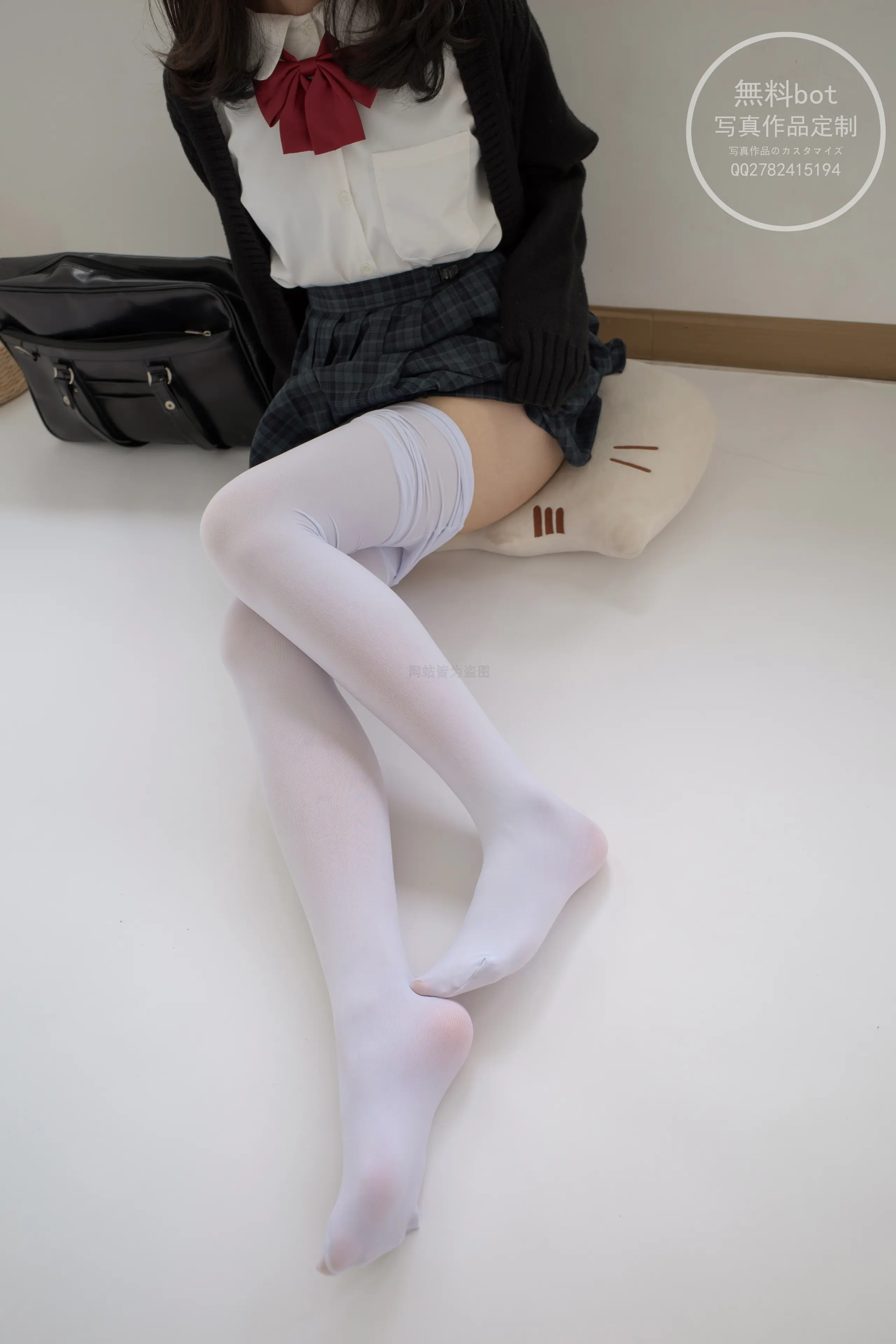 森萝财团 有料 小香 室内JK白丝 [86P]