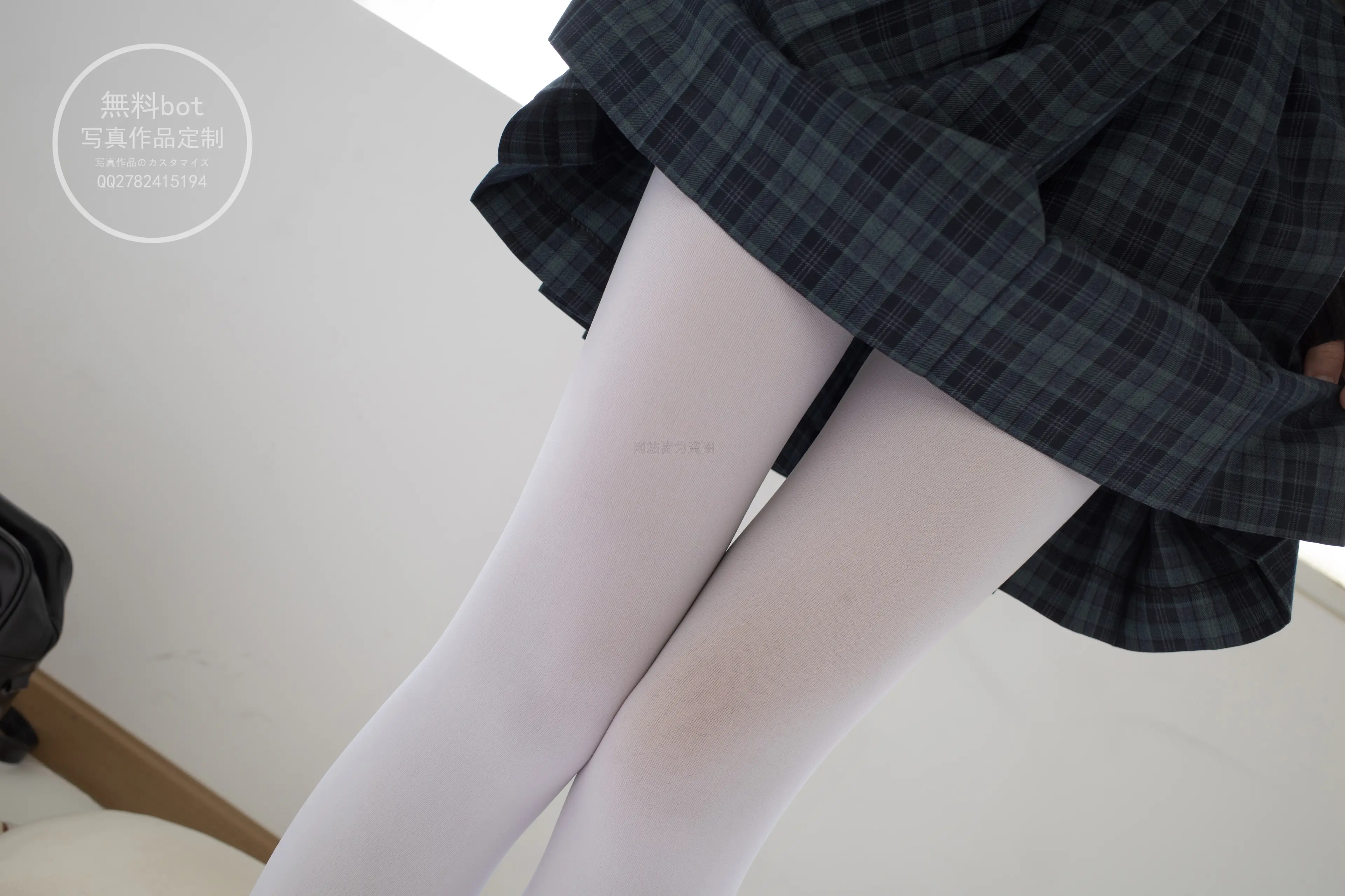 森萝财团 有料 小香 室内JK白丝 [86P]