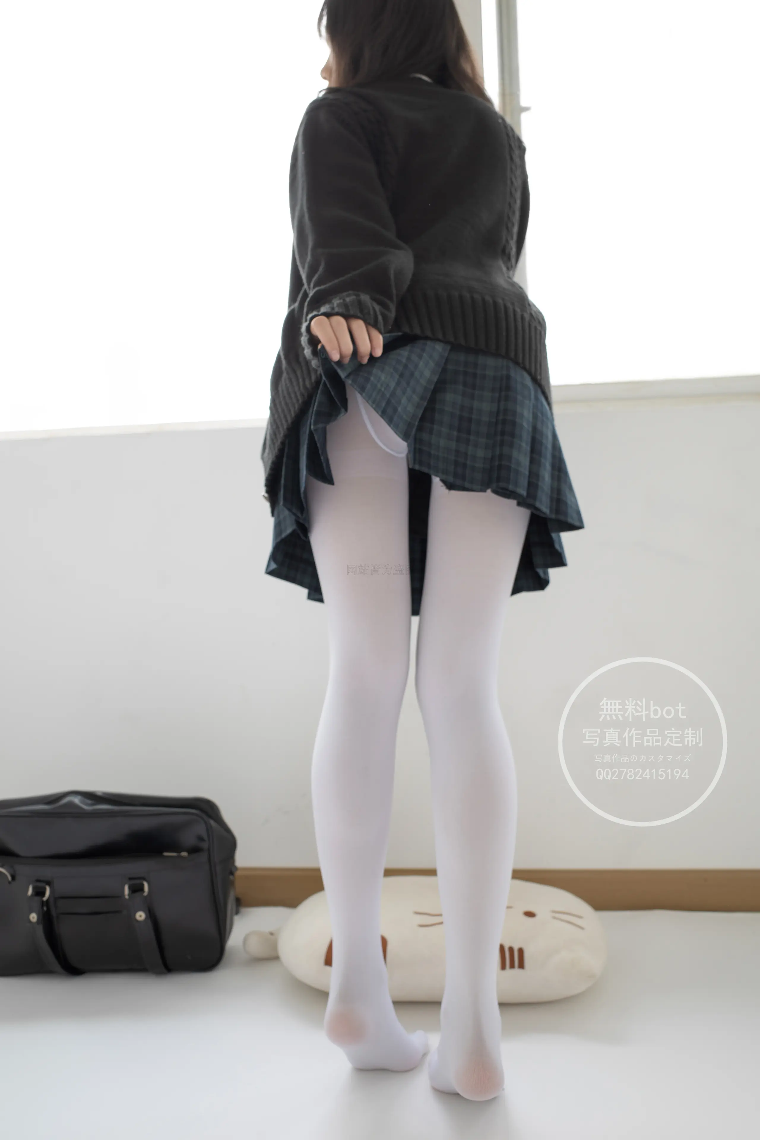 森萝财团 有料 小香 室内JK白丝 [86P]