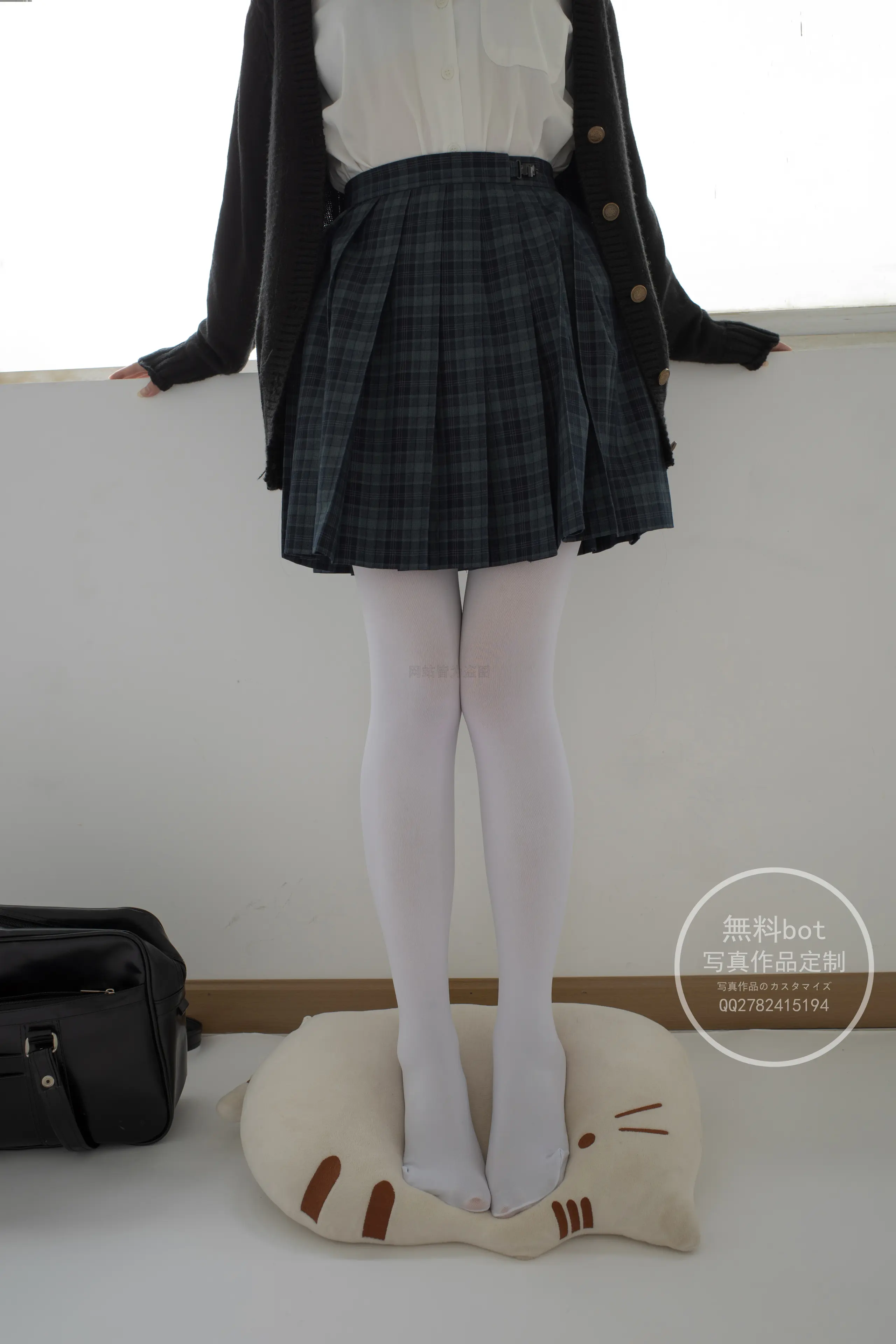 森萝财团 有料 小香 室内JK白丝 [86P]