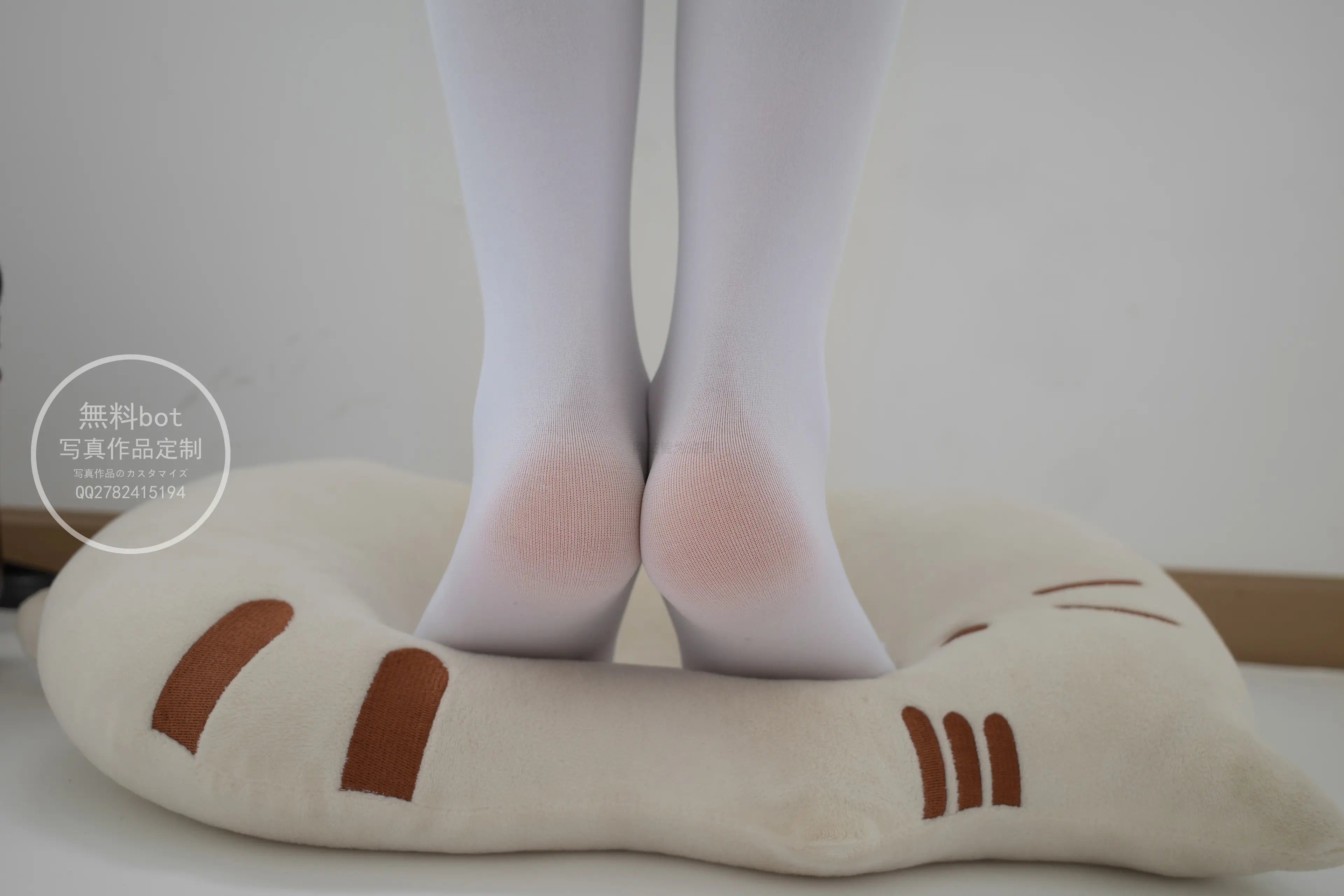 森萝财团 有料 小香 室内JK白丝 [86P]