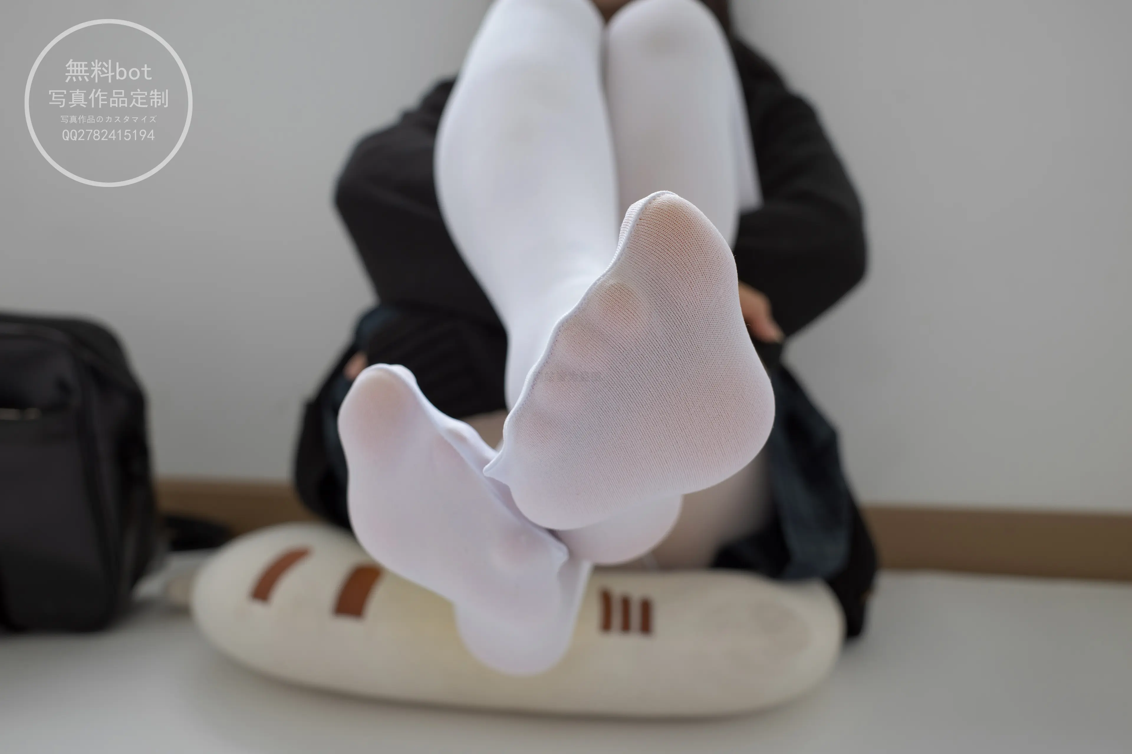 森萝财团 有料 小香 室内JK白丝 [86P]