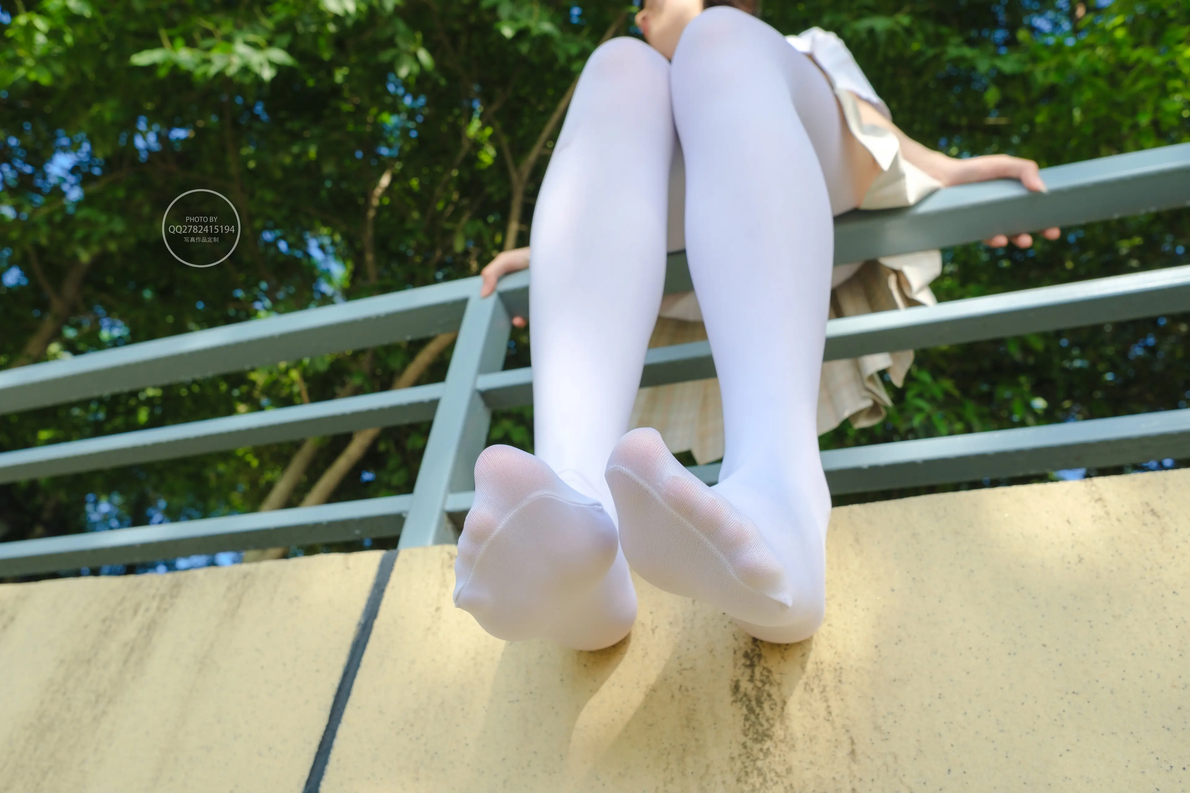 森萝财团 有料 海边JK制服白丝 [95P]