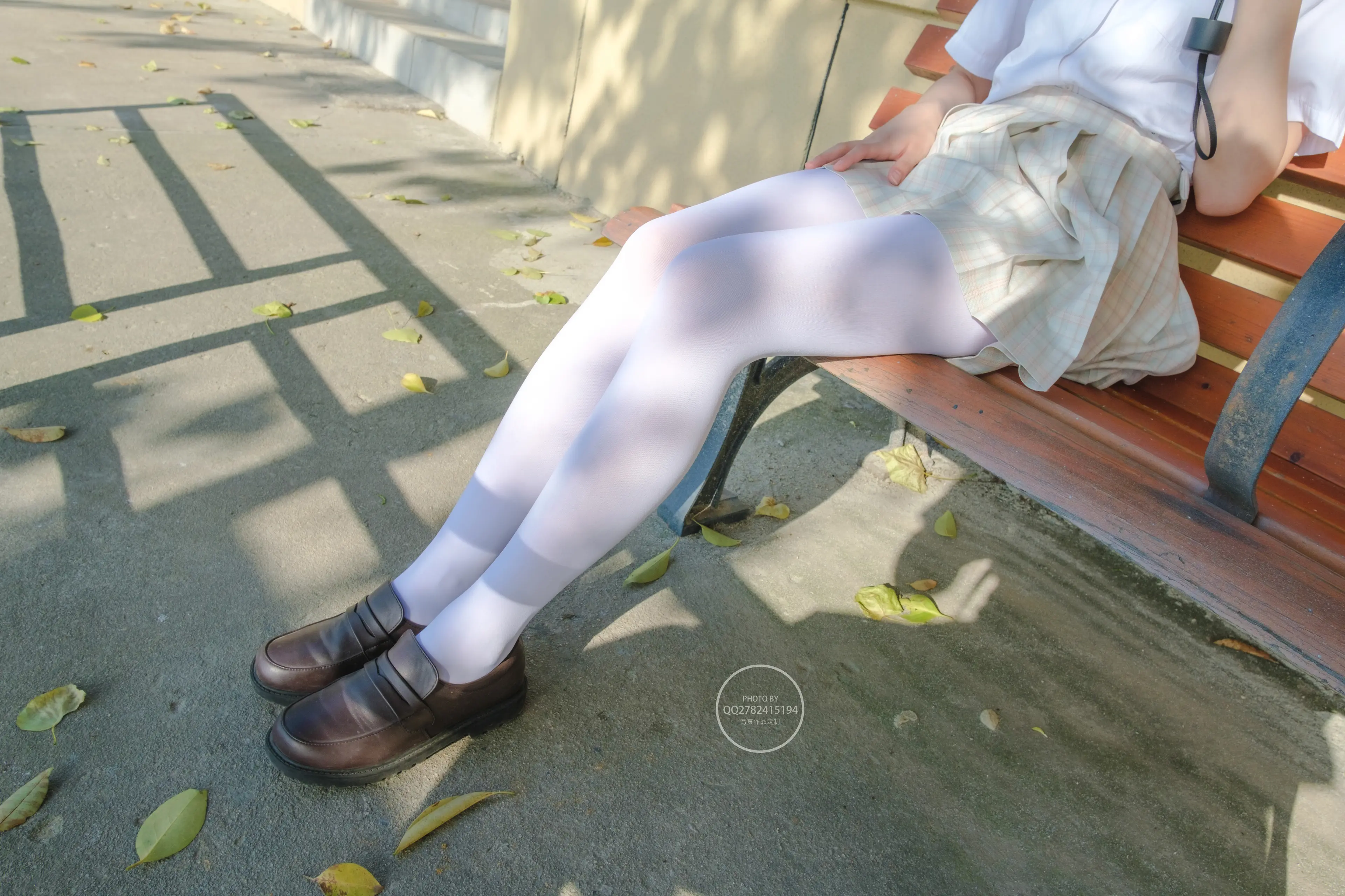 森萝财团 有料 海边JK制服白丝 [95P]