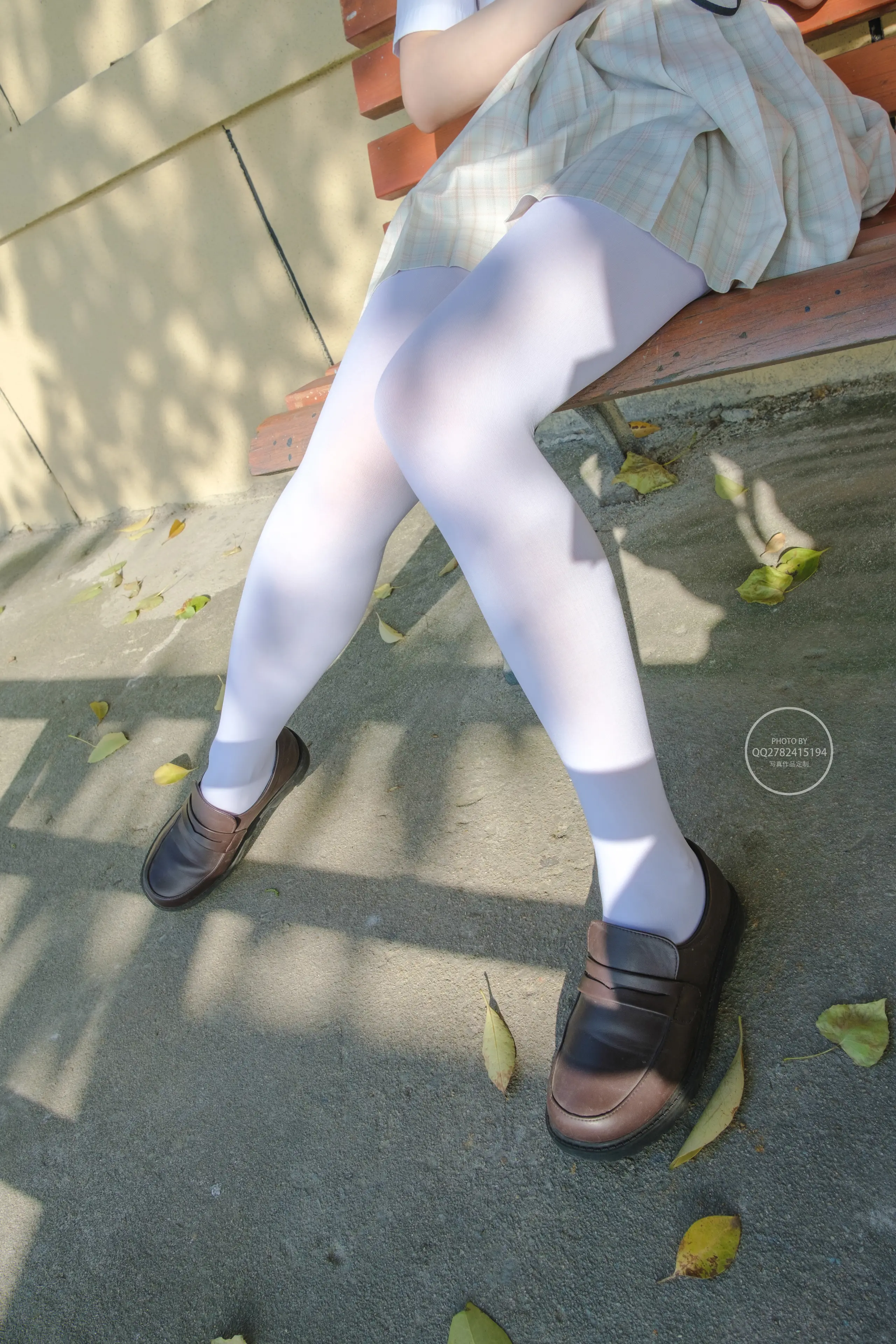 森萝财团 有料 海边JK制服白丝 [95P]