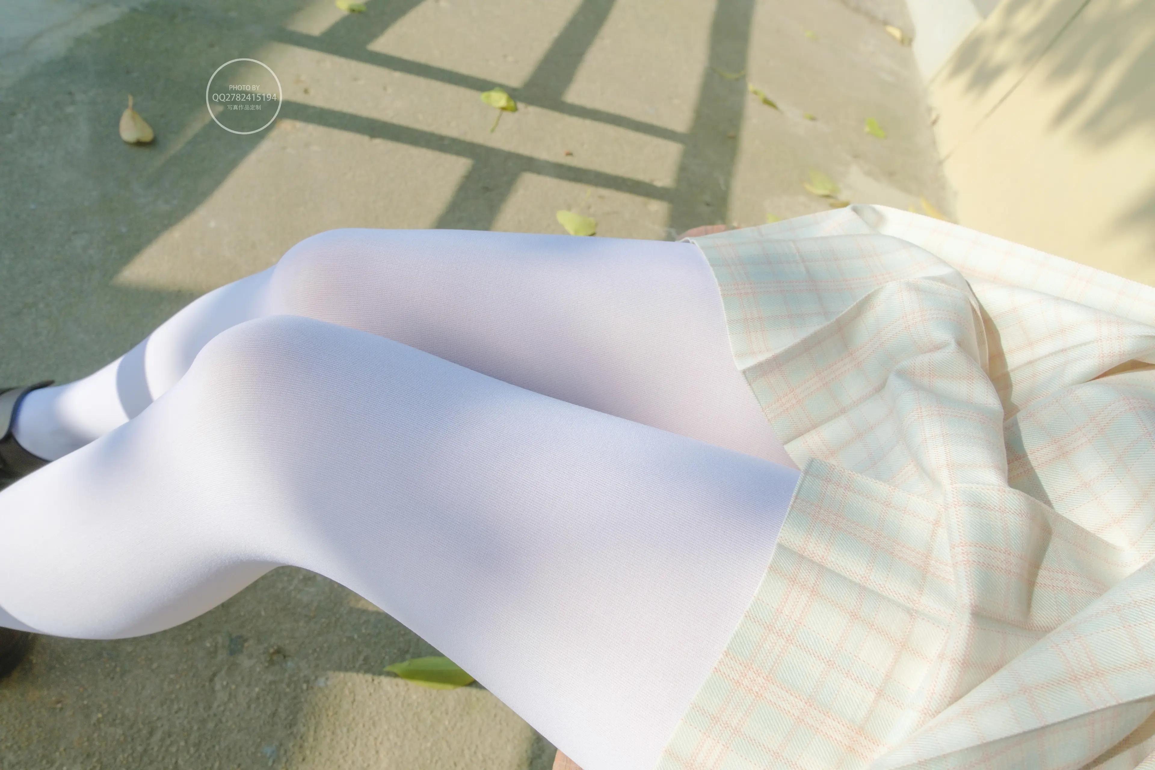 森萝财团 有料 海边JK制服白丝 [95P]