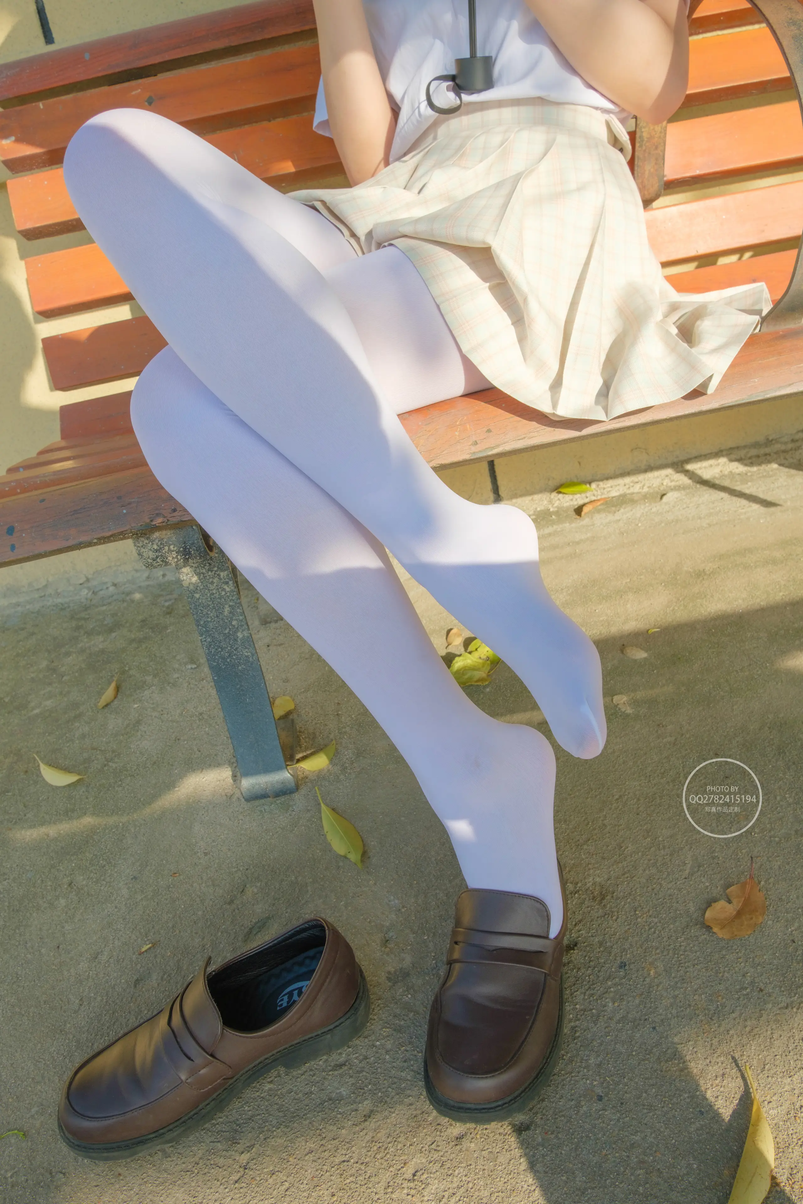 森萝财团 有料 海边JK制服白丝 [95P]