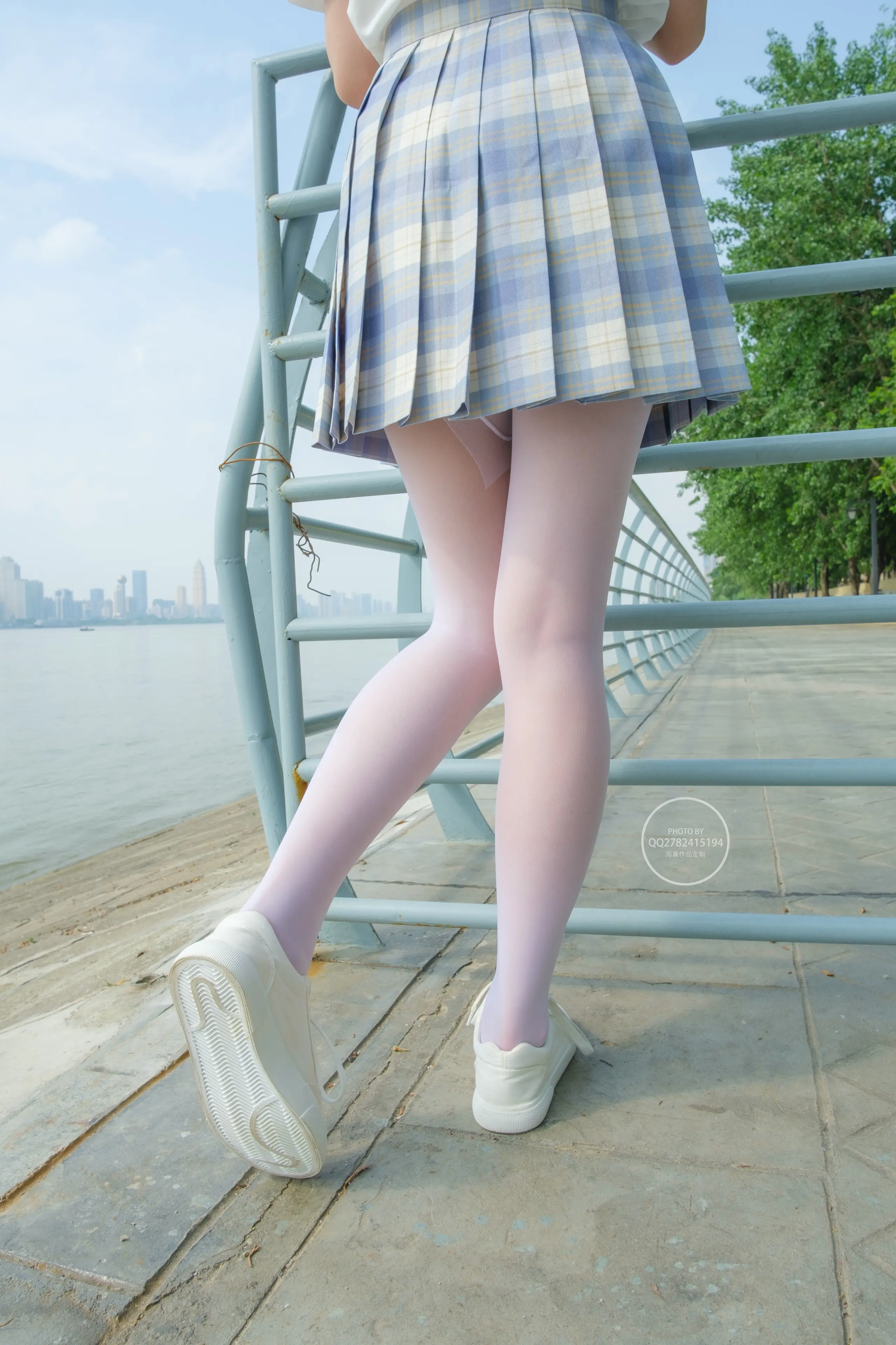 森萝财团 有料 百褶裙白 [85P]