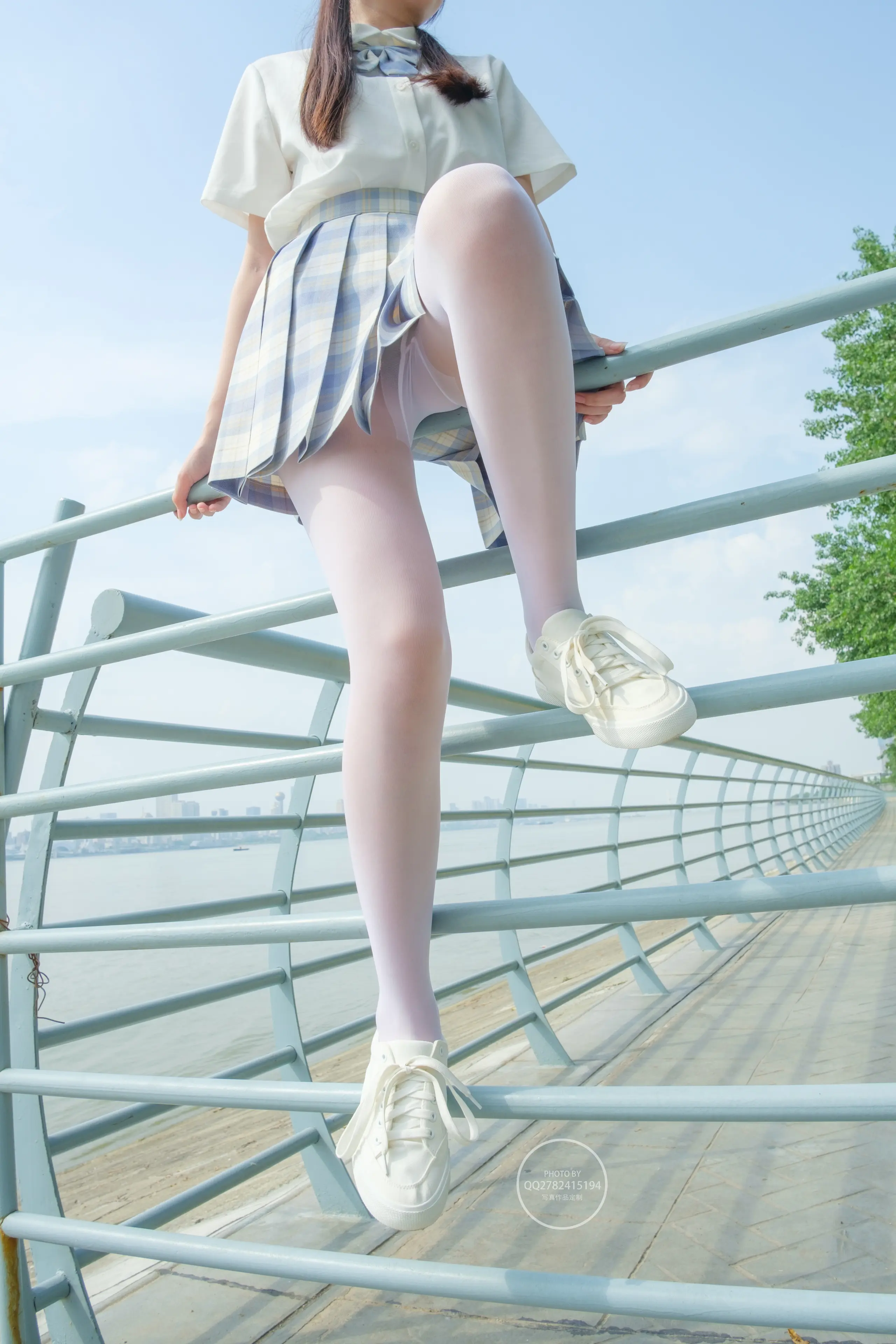 森萝财团 有料 百褶裙白 [85P]