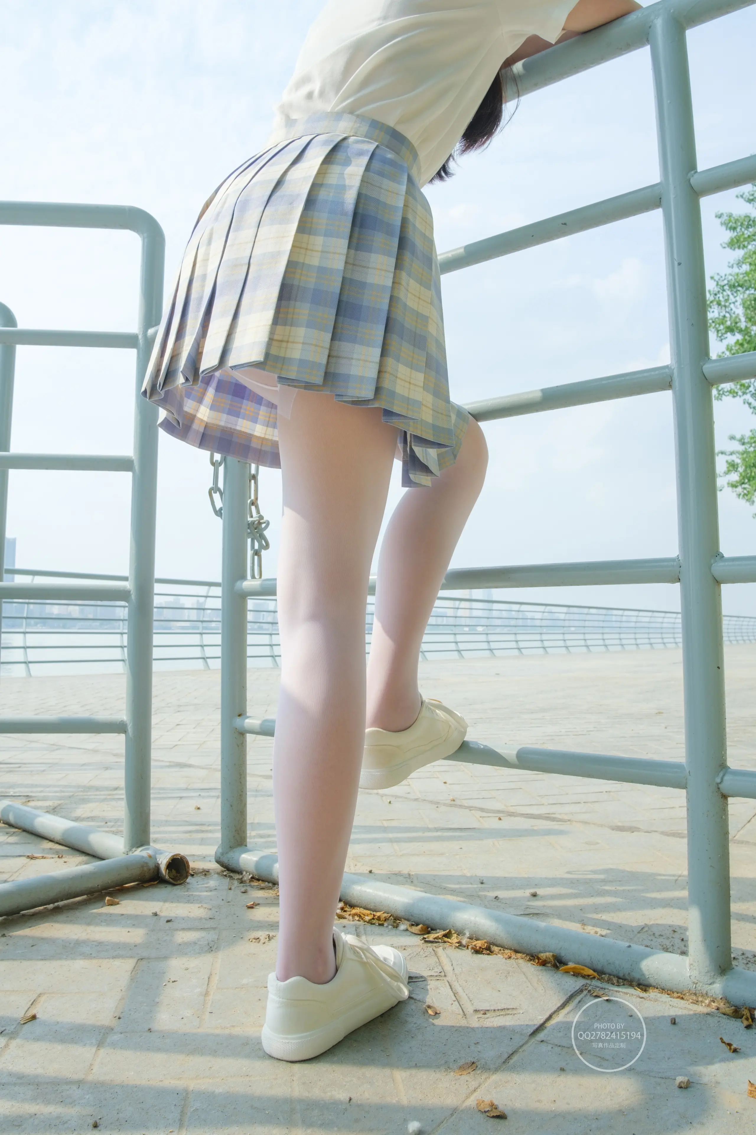 森萝财团 有料 百褶裙白 [85P]