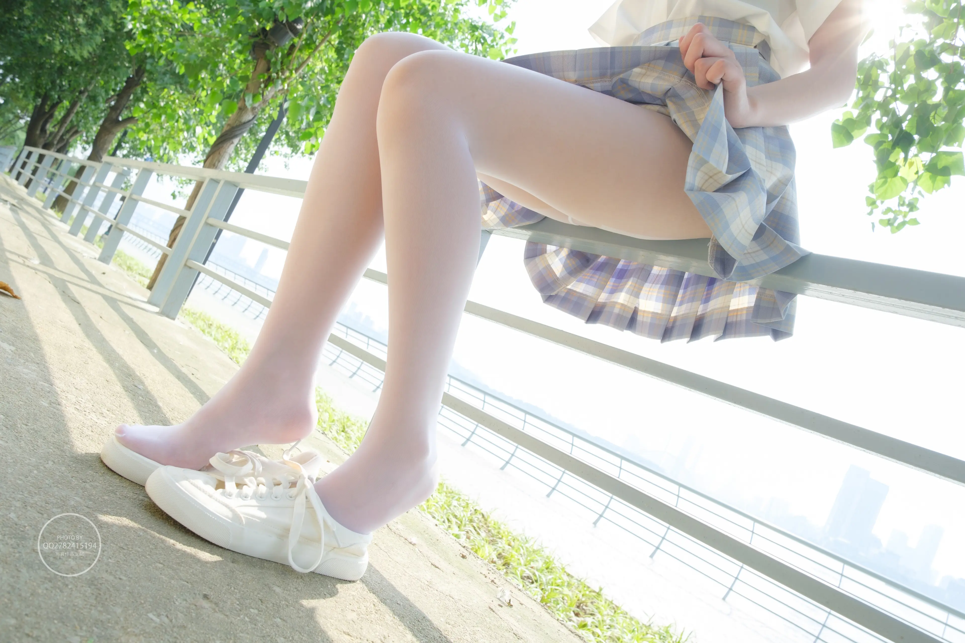 森萝财团 有料 百褶裙白 [85P]