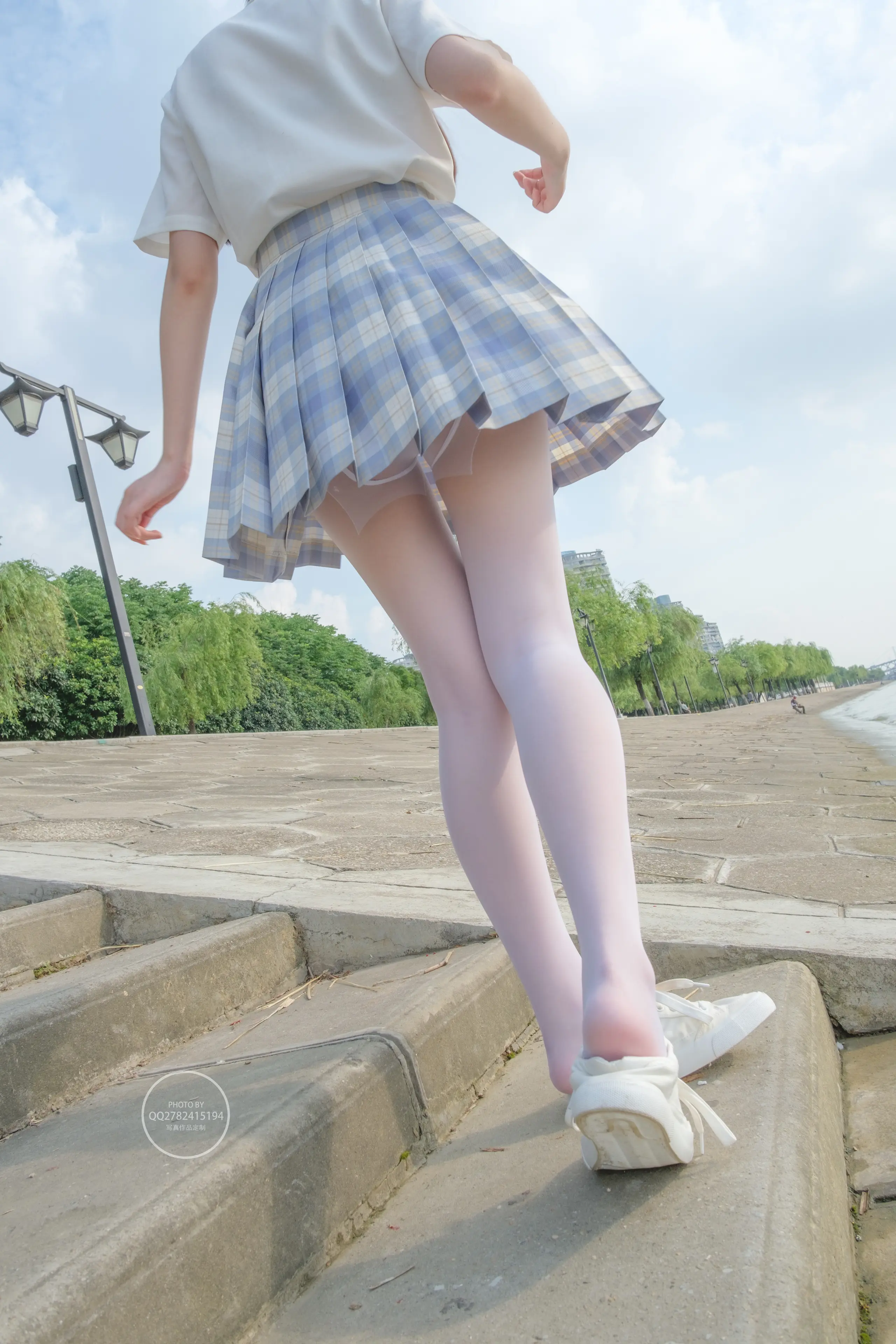 森萝财团 有料 百褶裙白 [85P]