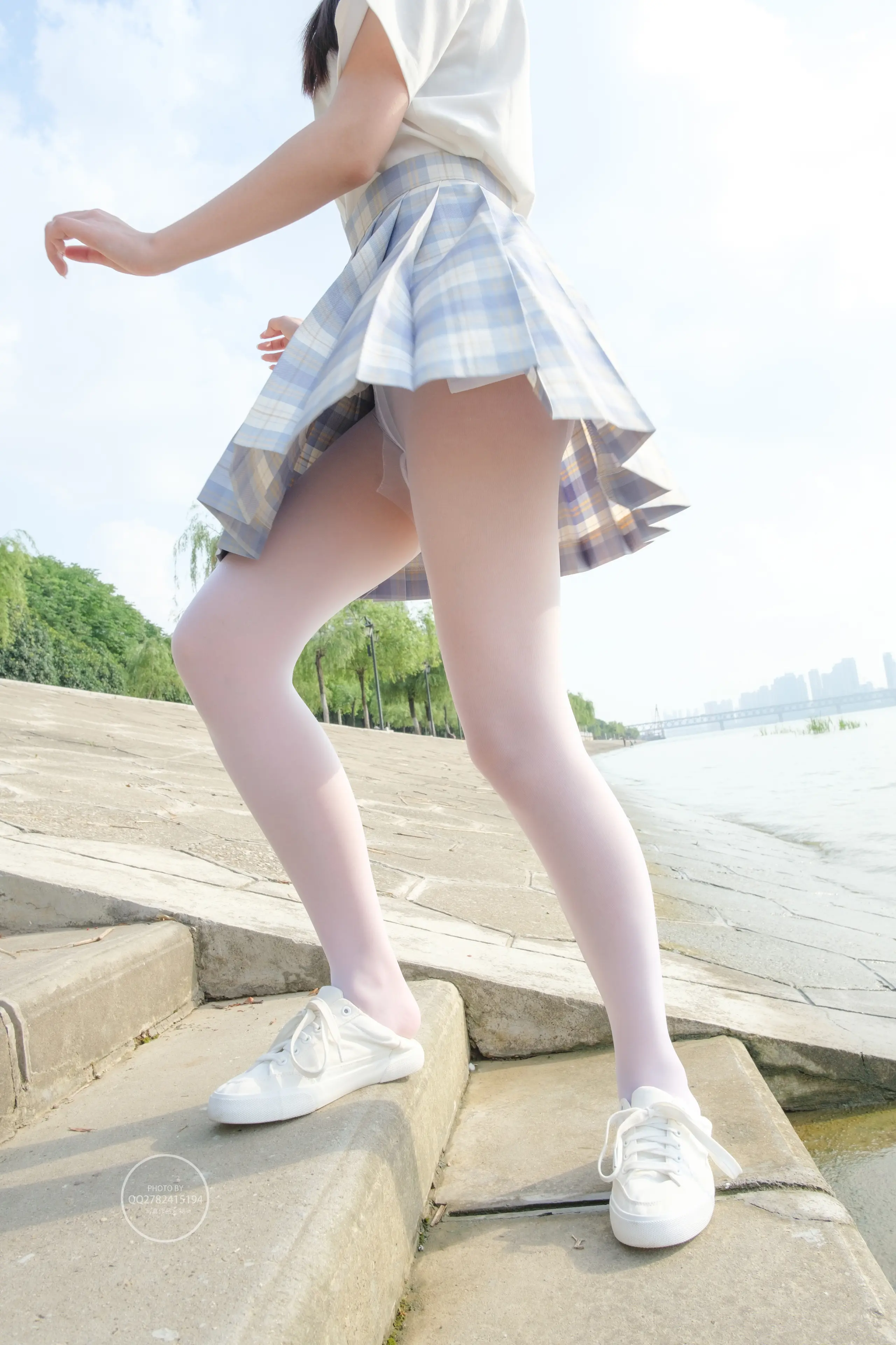 森萝财团 有料 百褶裙白 [85P]