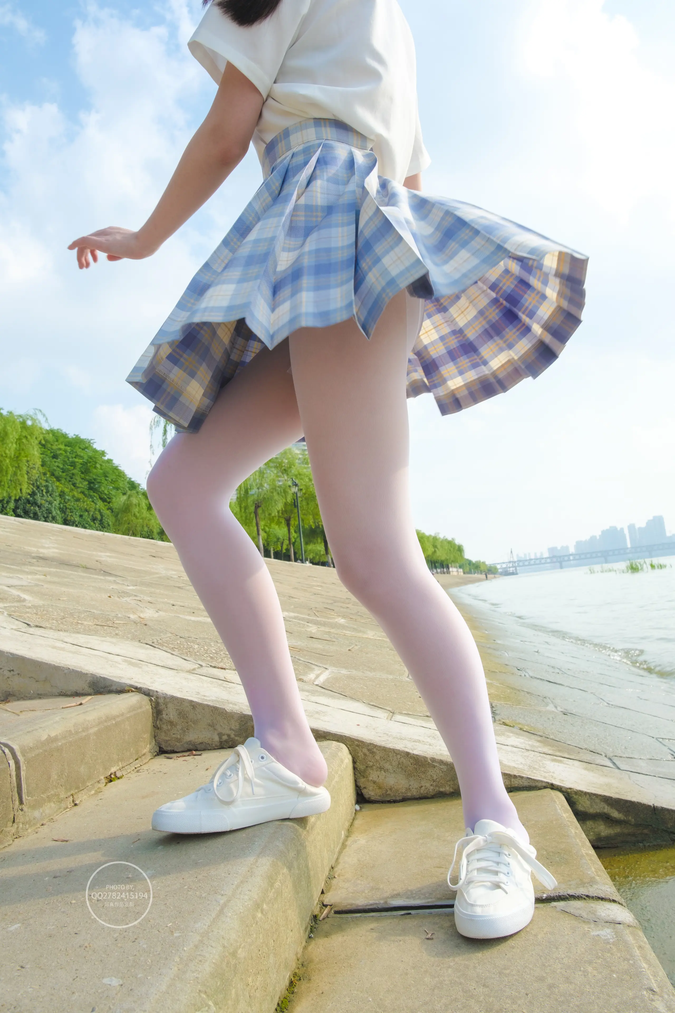 森萝财团 有料 百褶裙白 [85P]