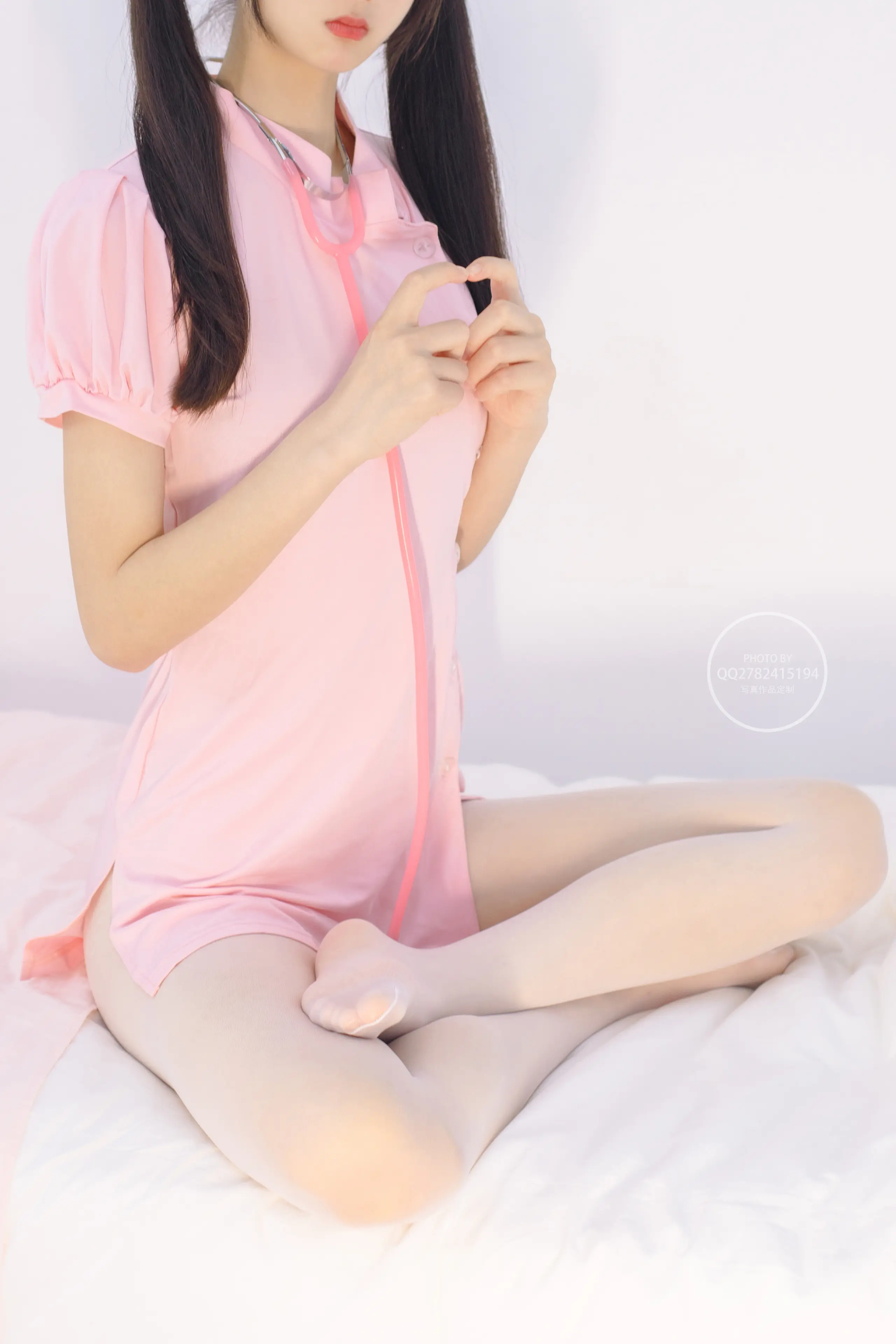 森萝财团 有料 粉嫩护士服白丝 [62P]