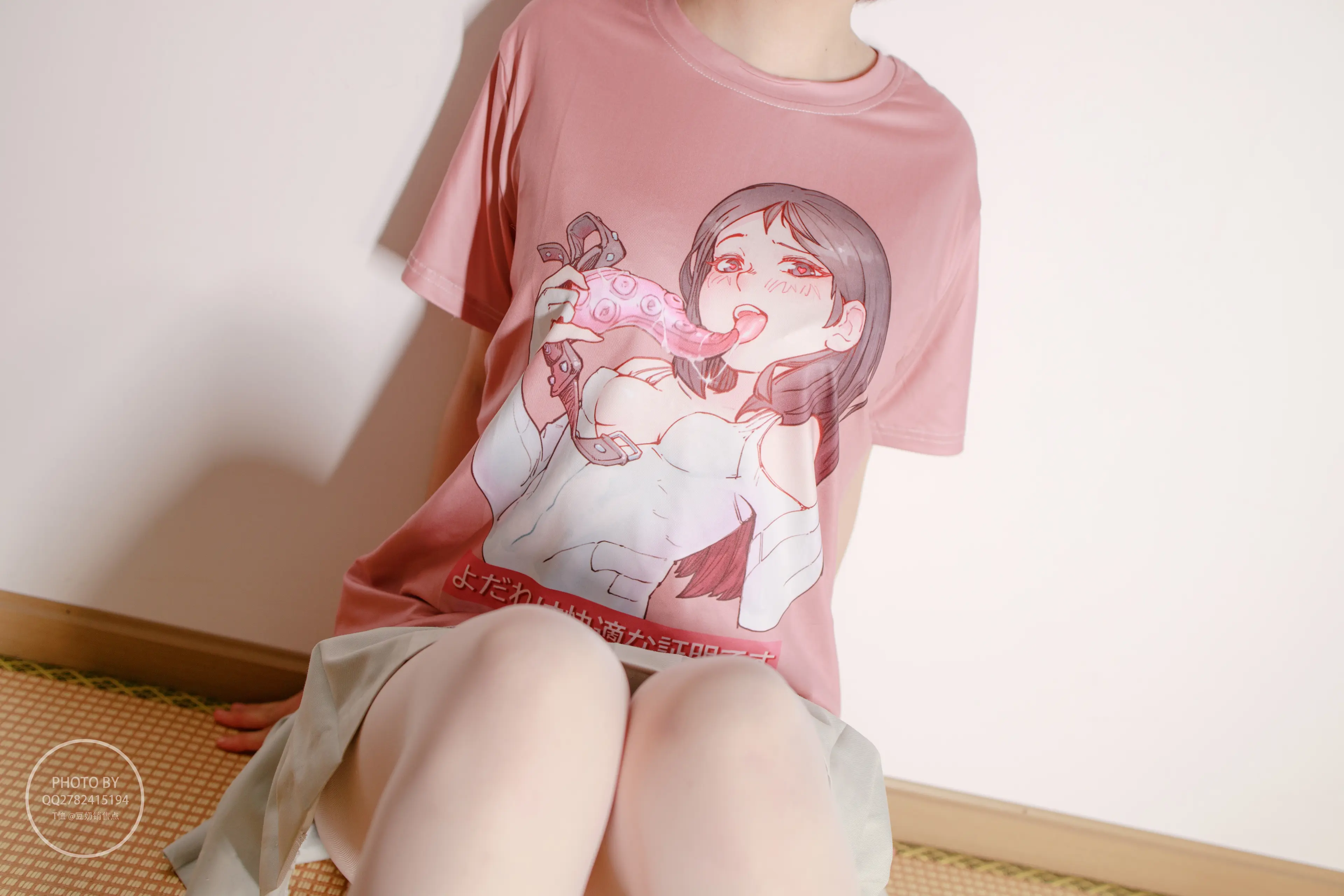 森萝财团 無料 凉席上的白丝美少 [40P]