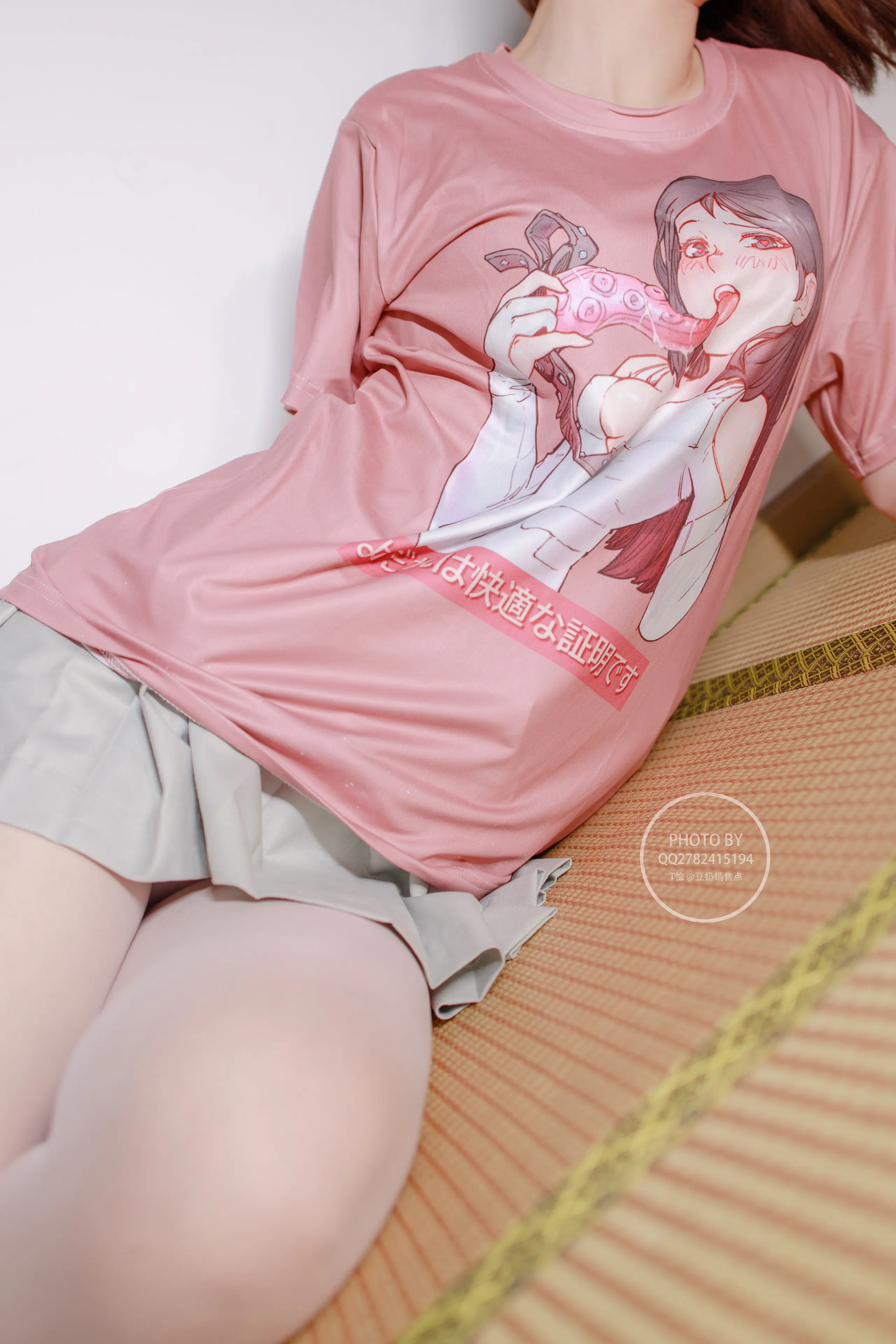 森萝财团 無料 凉席上的白丝美少 [40P]