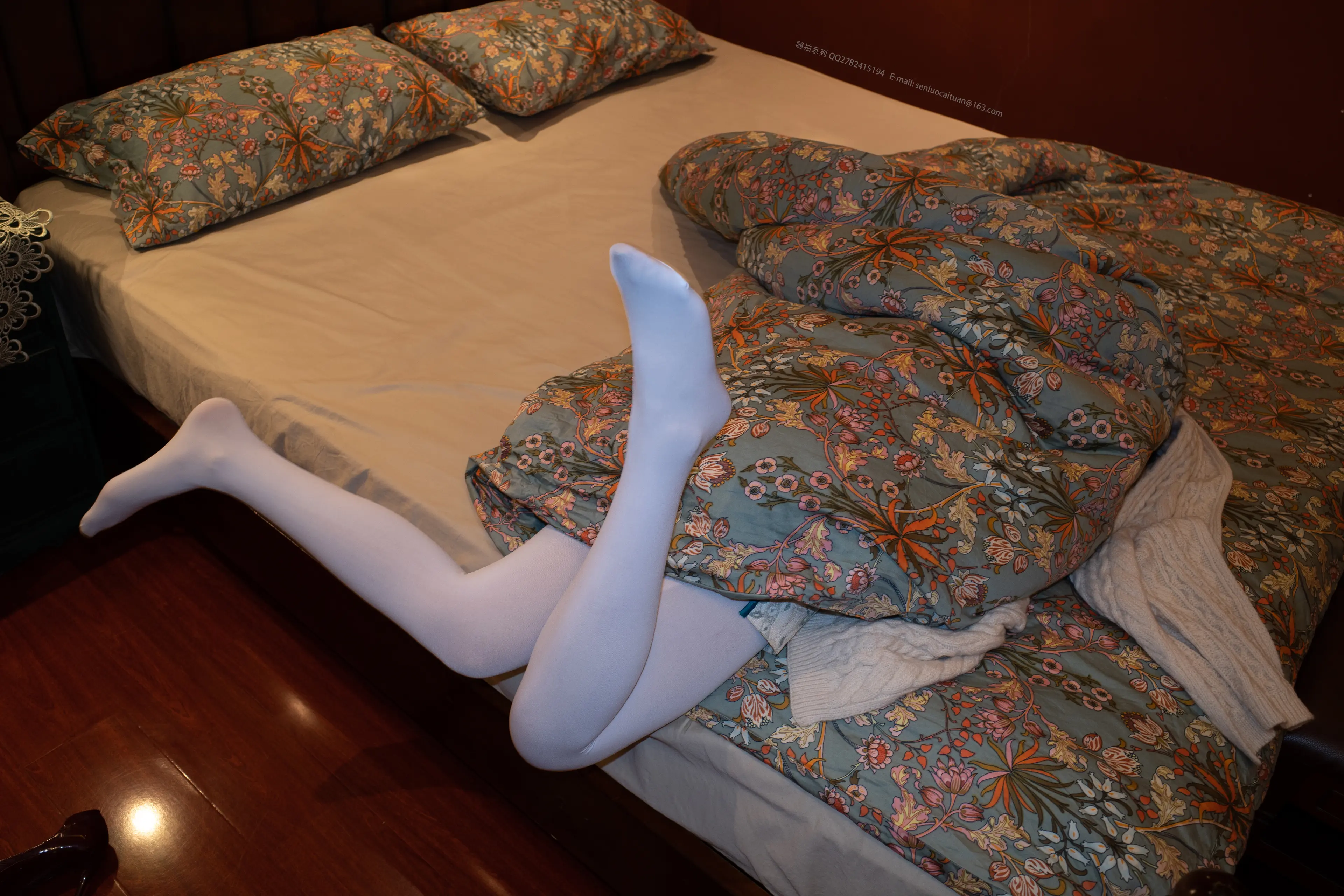 森萝财团 番外 001 小香 白丝80D [77P]