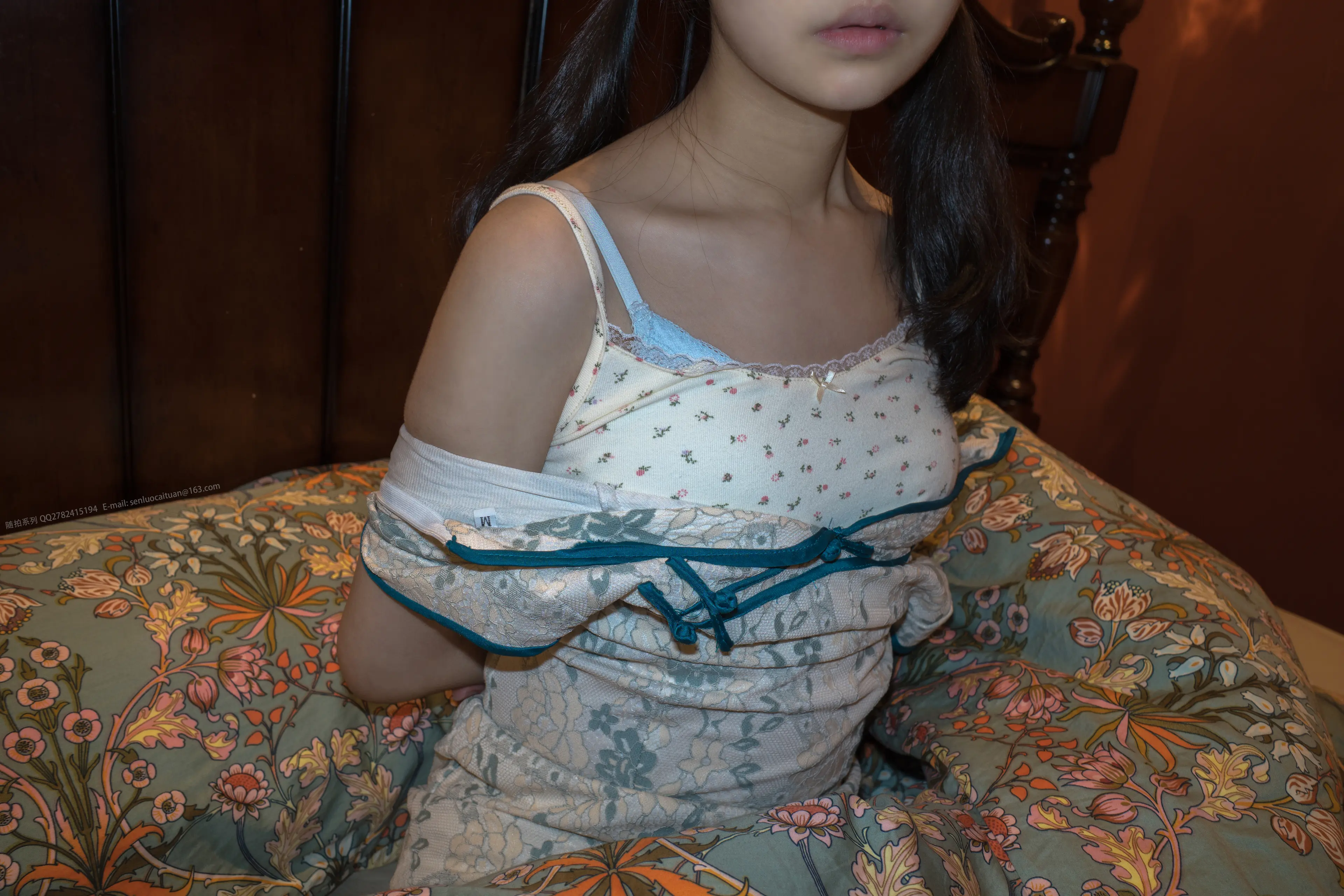 森萝财团 番外 001 小香 白丝80D [77P]