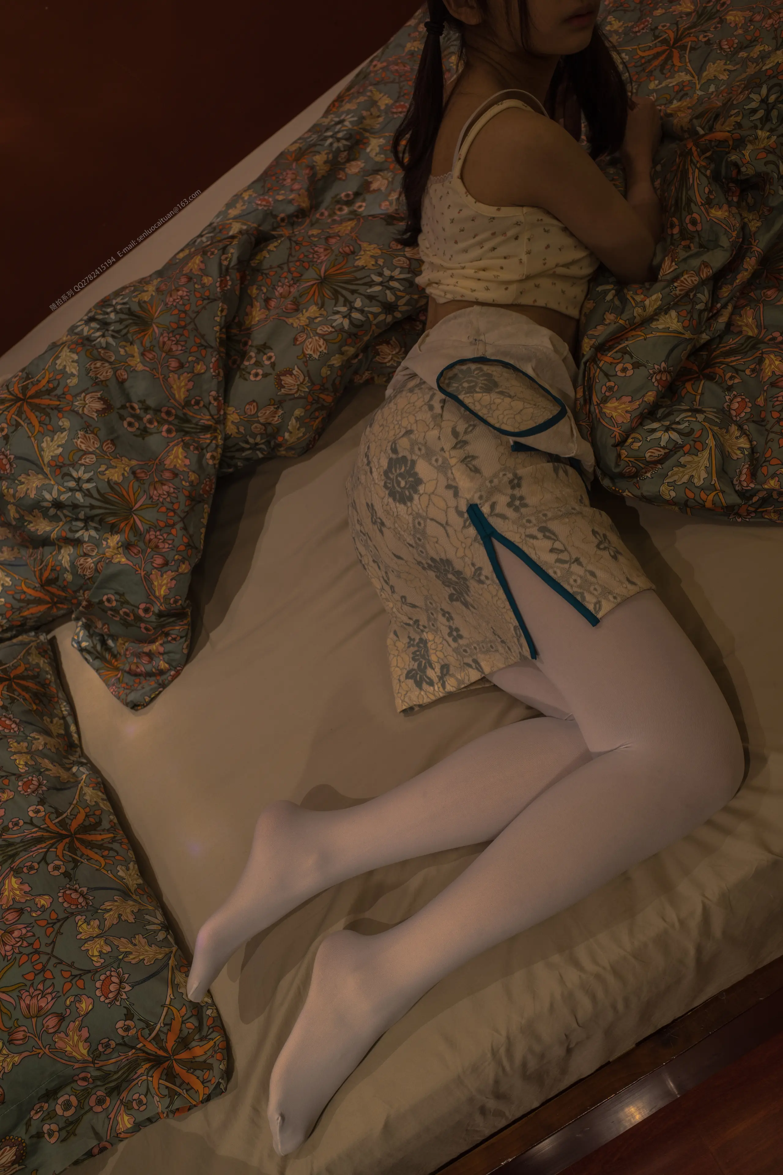 森萝财团 番外 001 小香 白丝80D [77P]