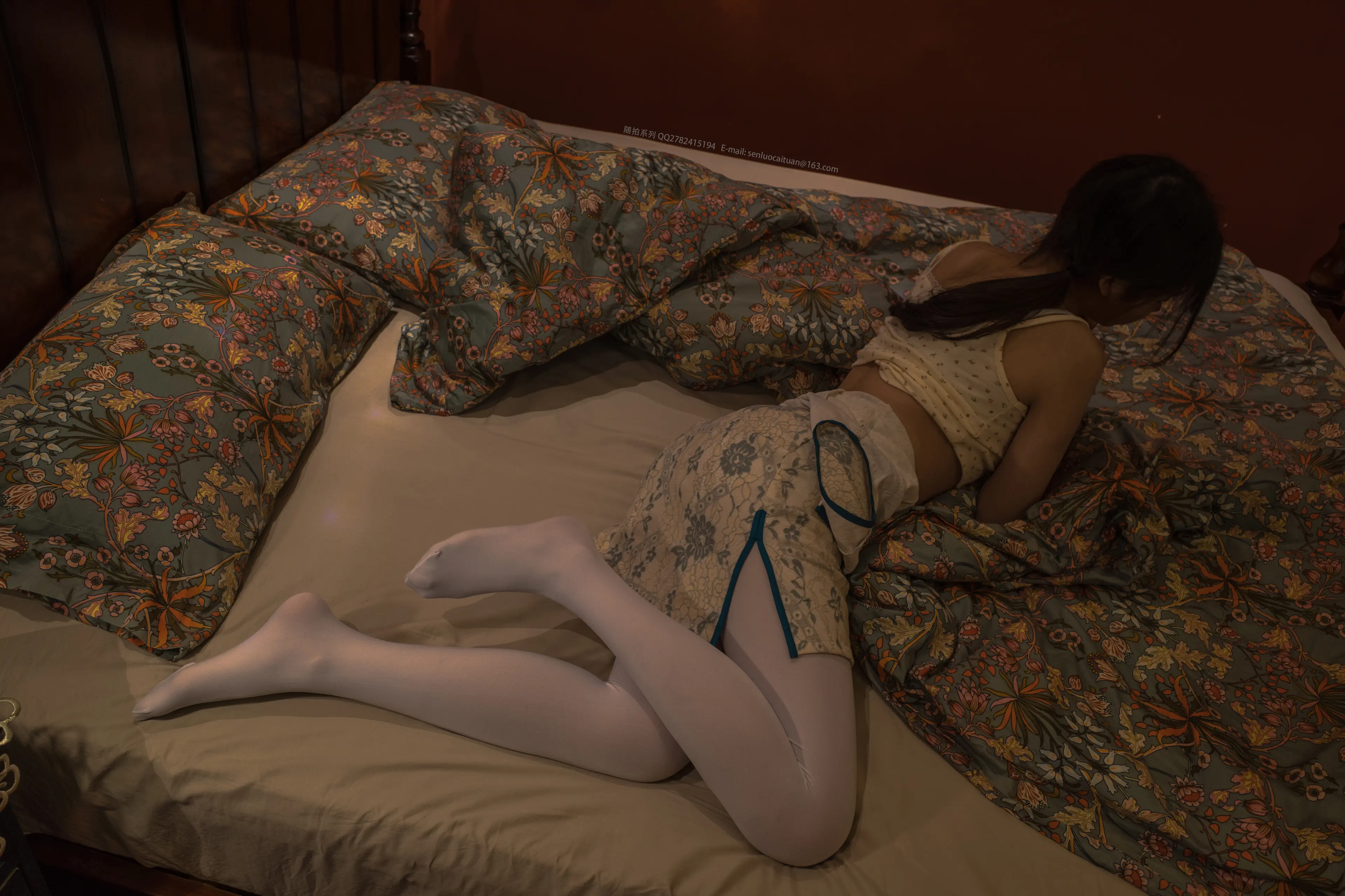 森萝财团 番外 001 小香 白丝80D [77P]