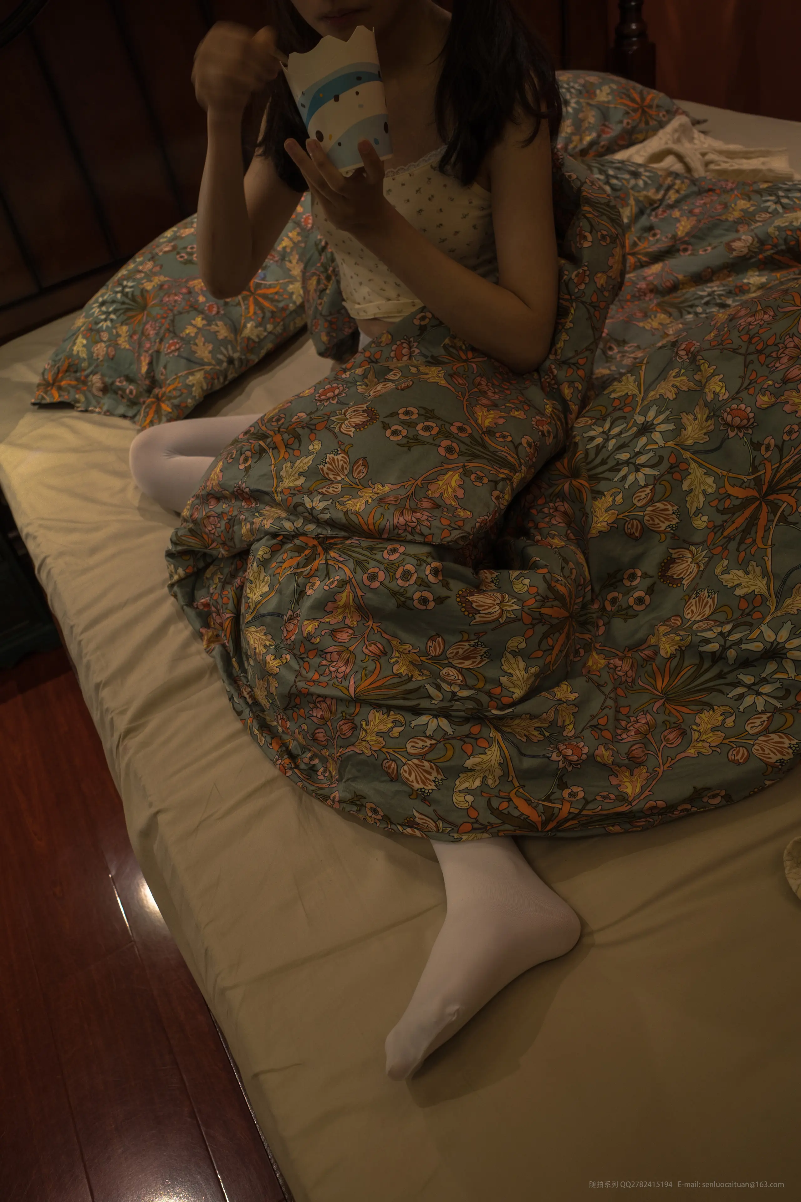 森萝财团 番外 001 小香 白丝80D [77P]