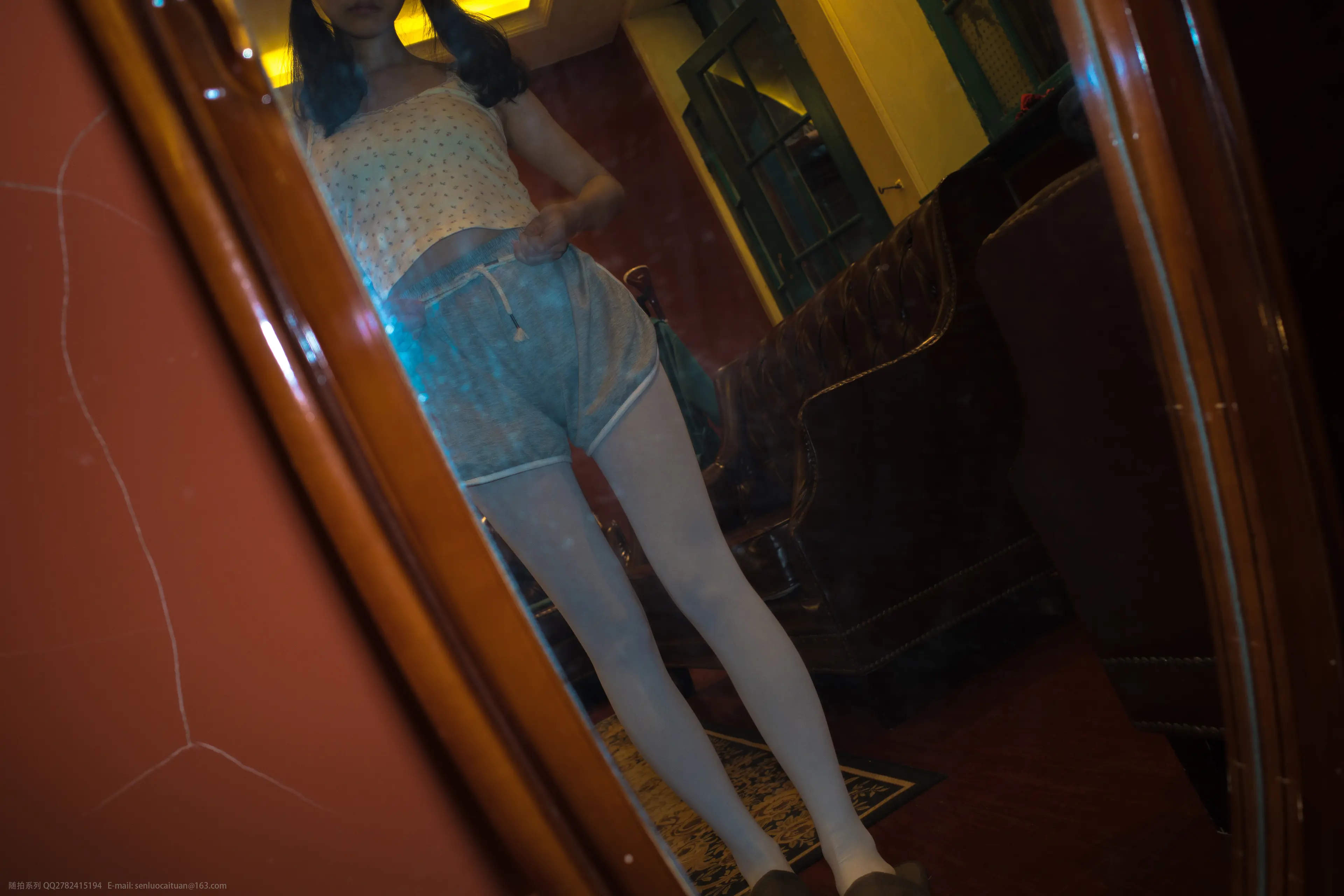 森萝财团 番外 001 小香 白丝80D [77P]