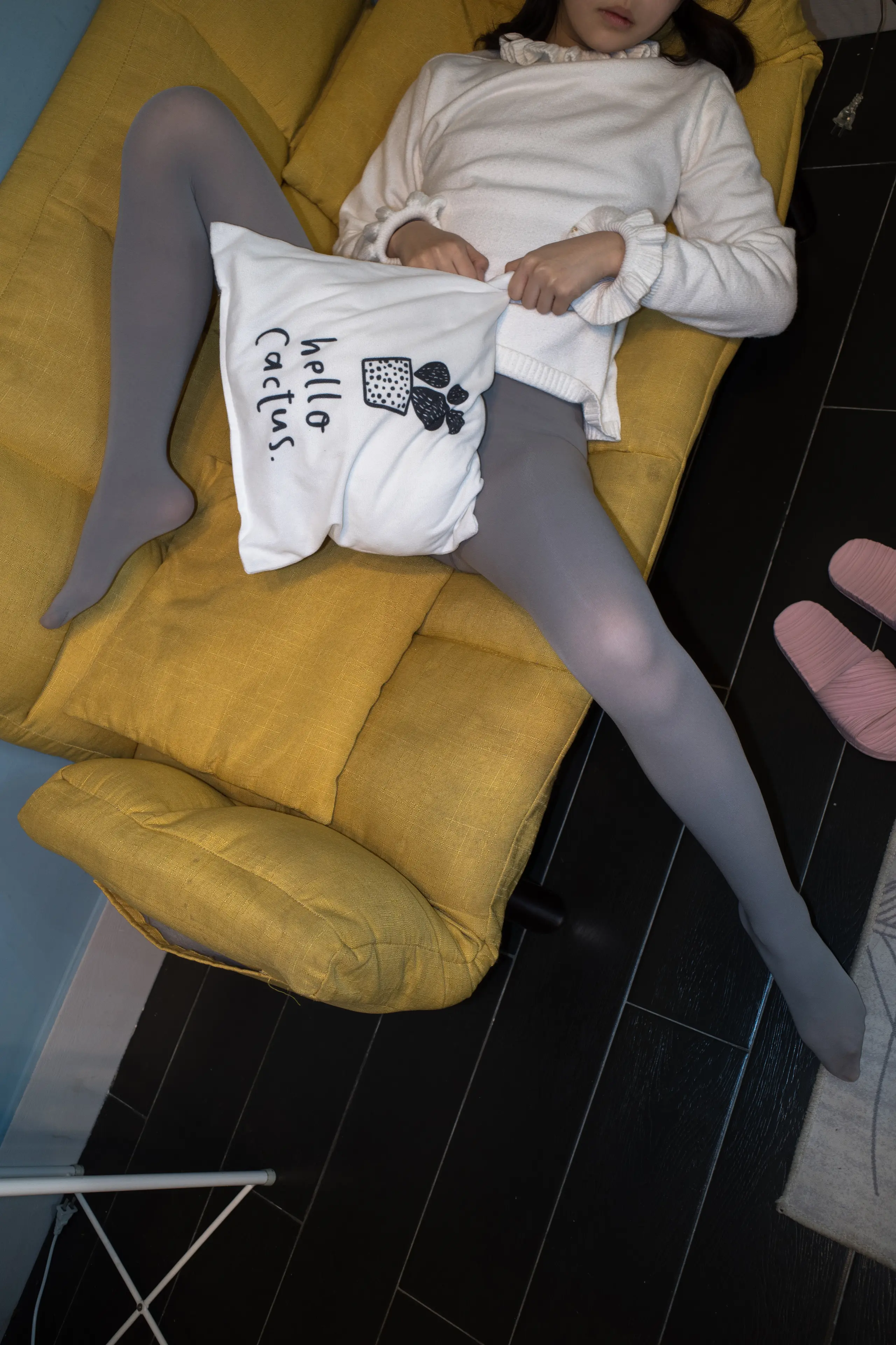 森萝财团 番外 002 小香 灰丝80D [92P]