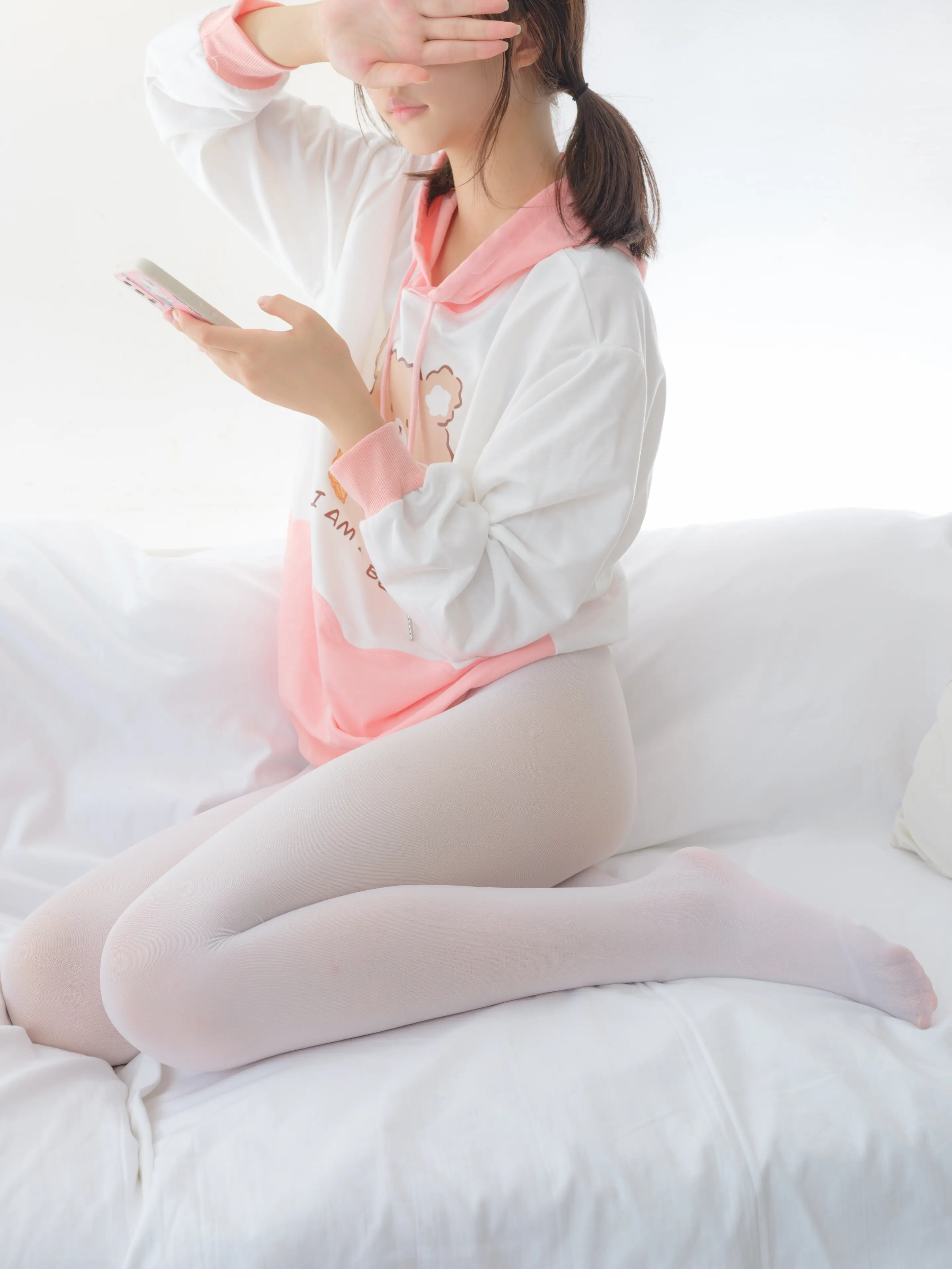 森萝财团 雨云 02E [144P]