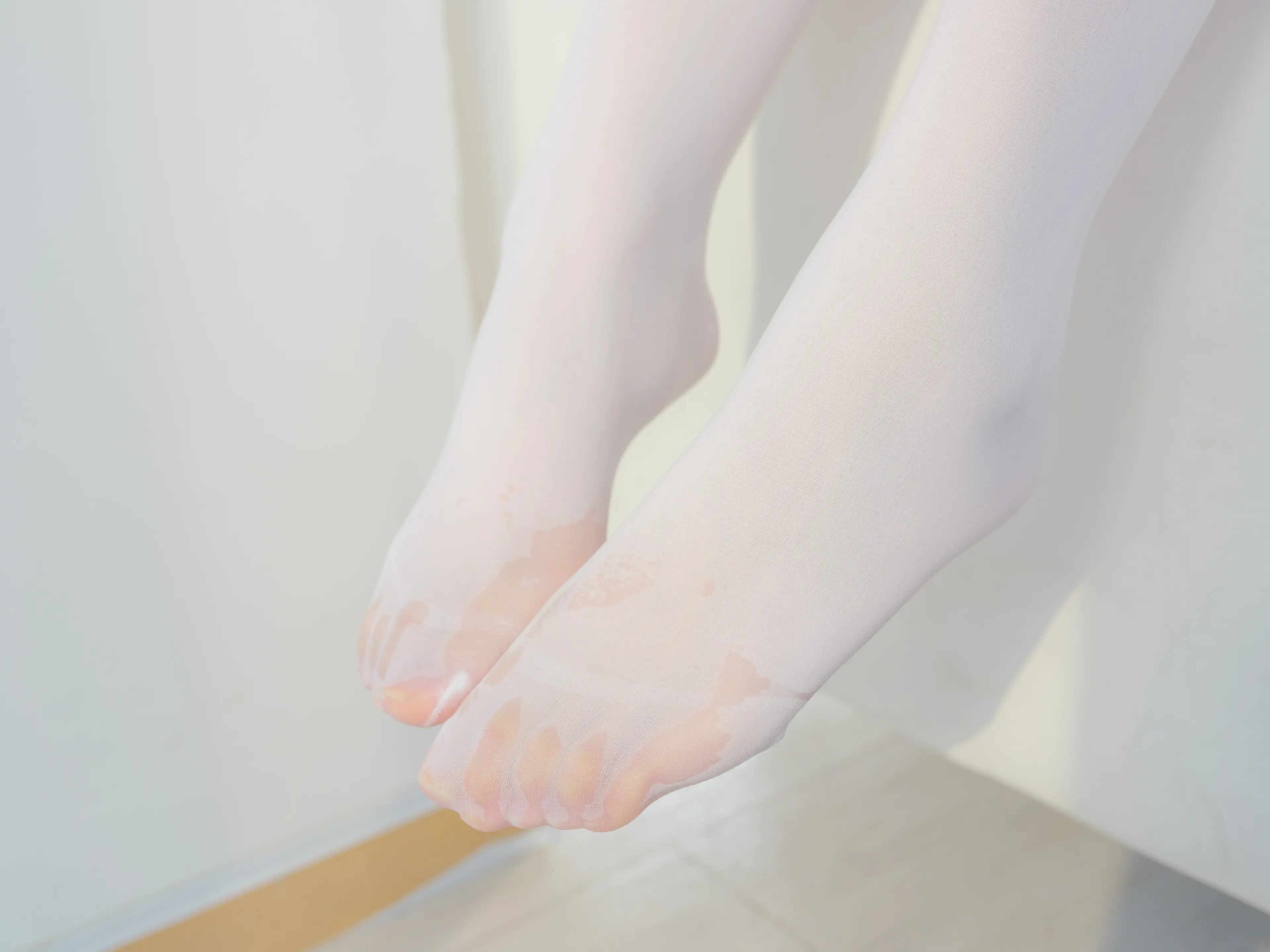 森萝财团 雨云 02E [144P]